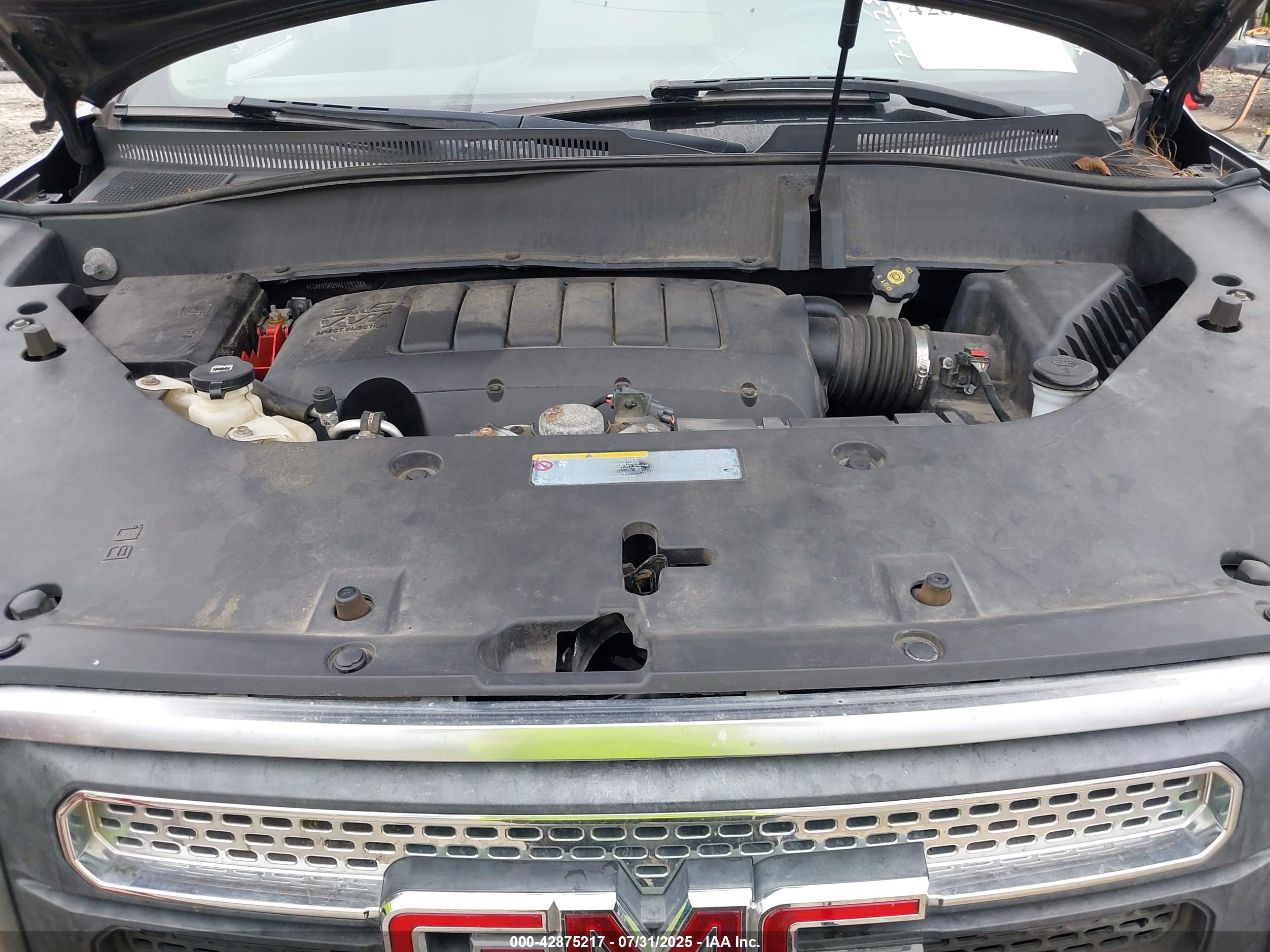 GMC ACADIA image 10