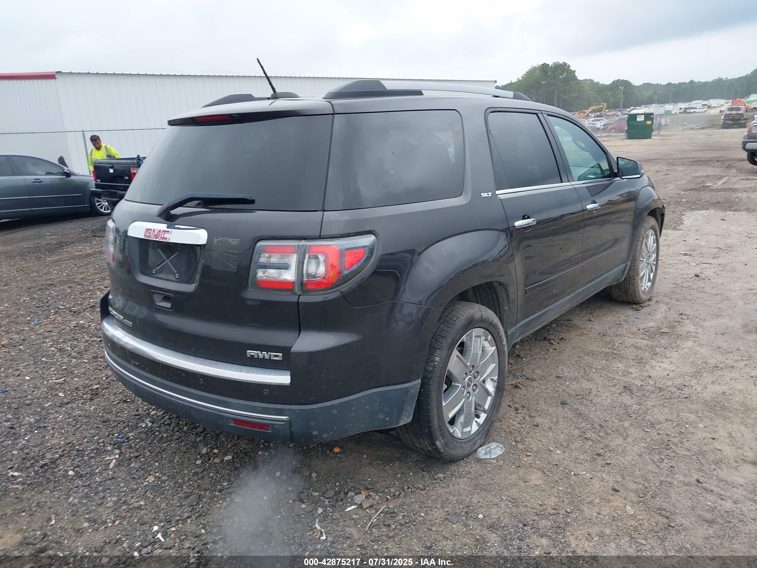 GMC ACADIA image 4