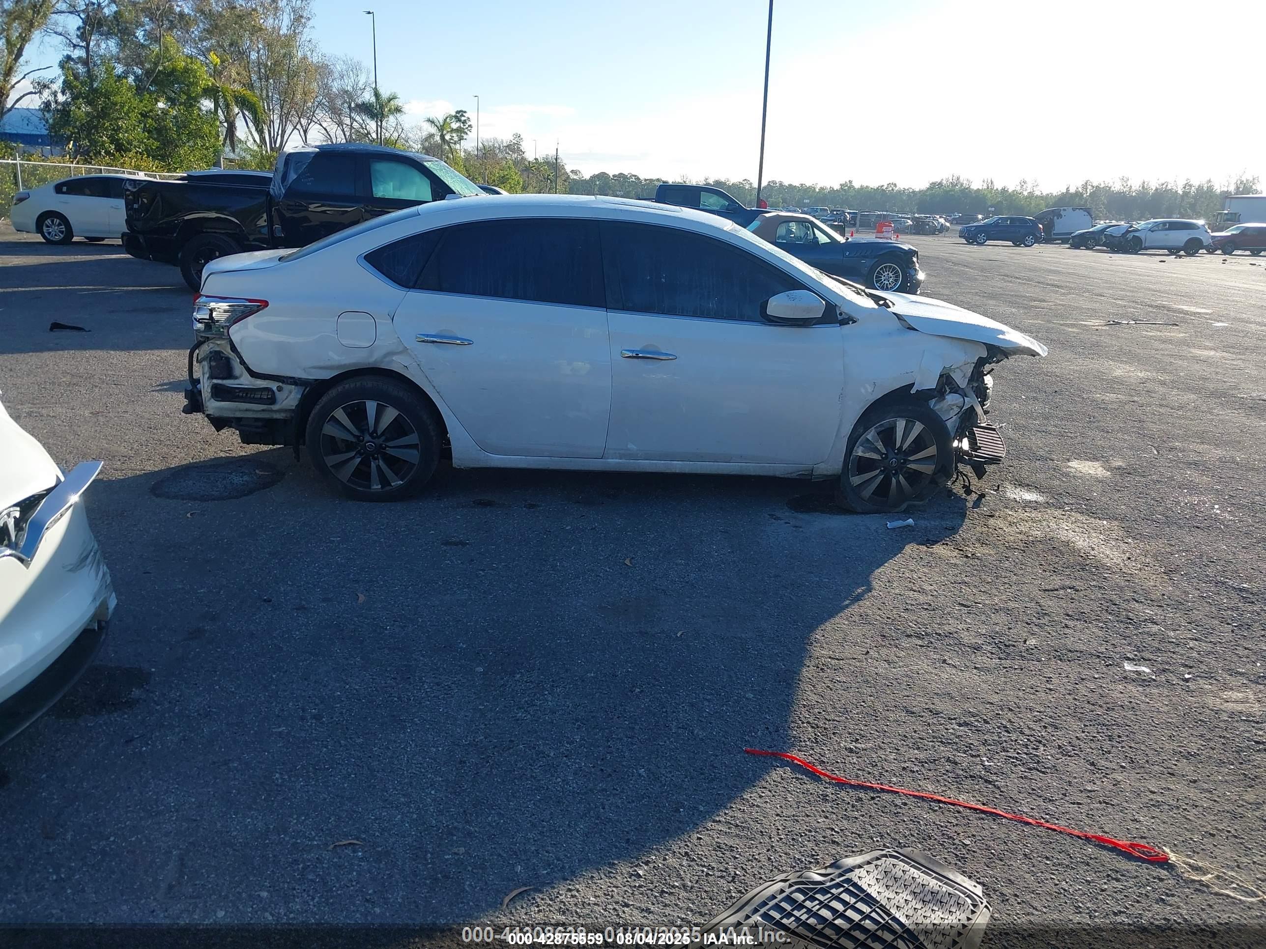 NISSAN SENTRA image 5