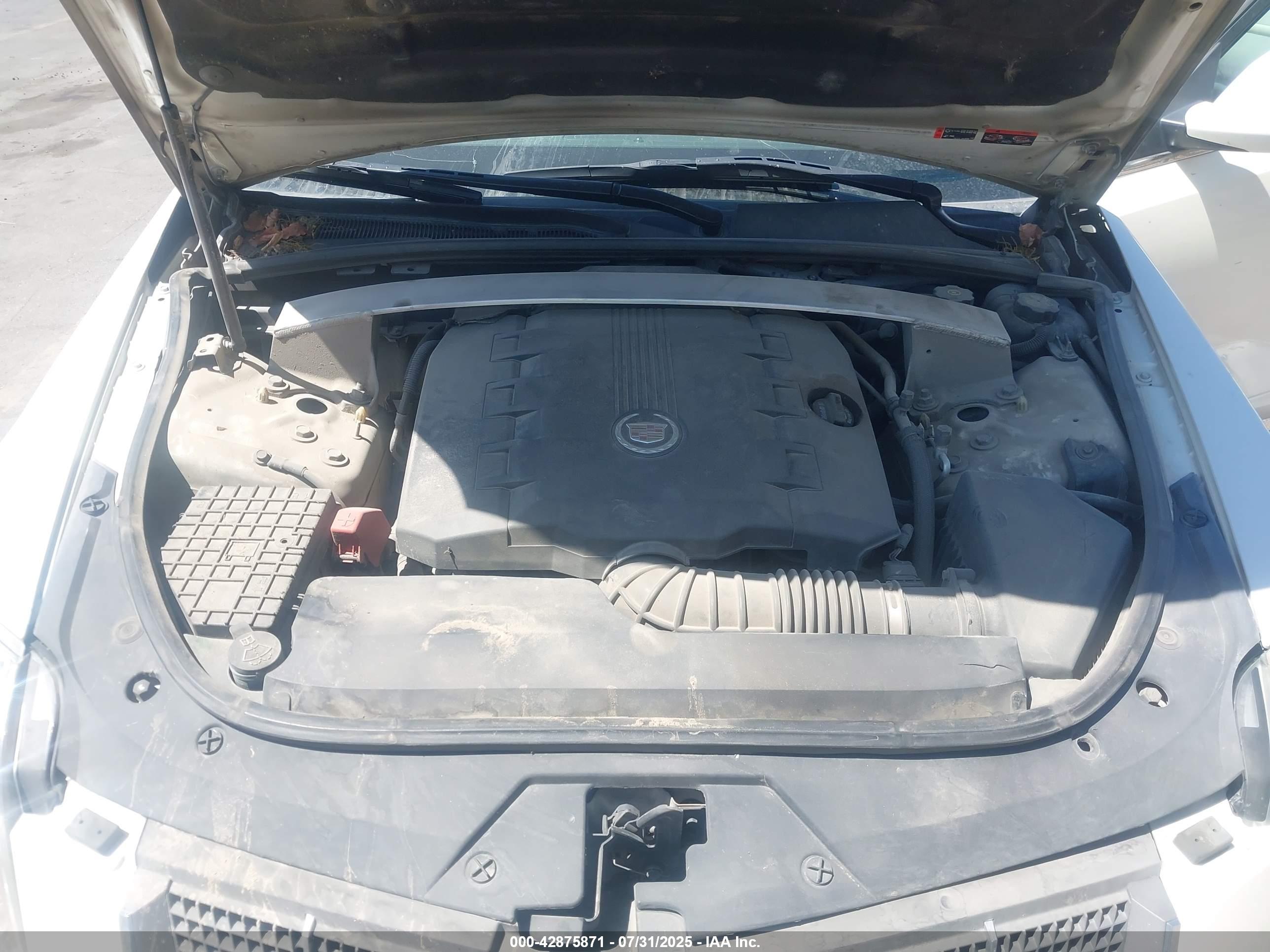 CADILLAC CTS image 10