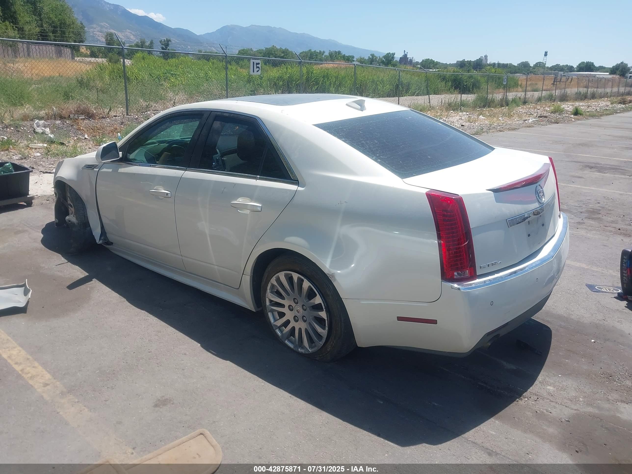 CADILLAC CTS image 3