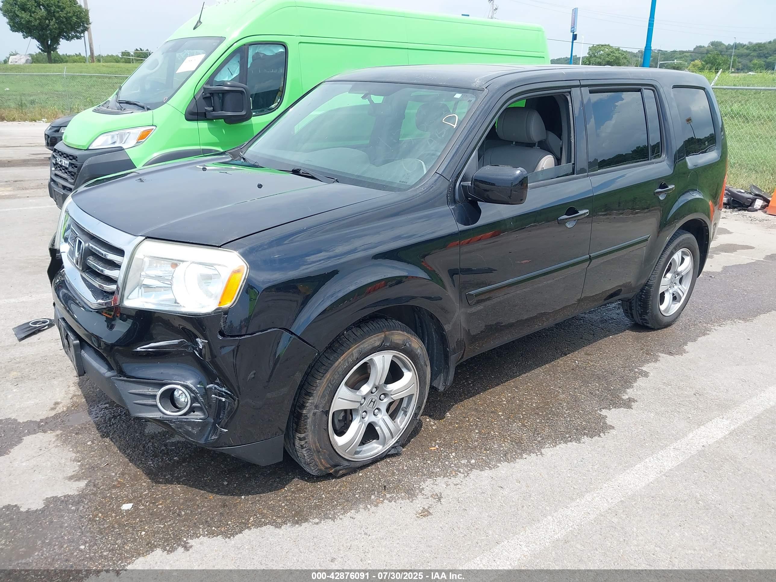 HONDA PILOT image 2