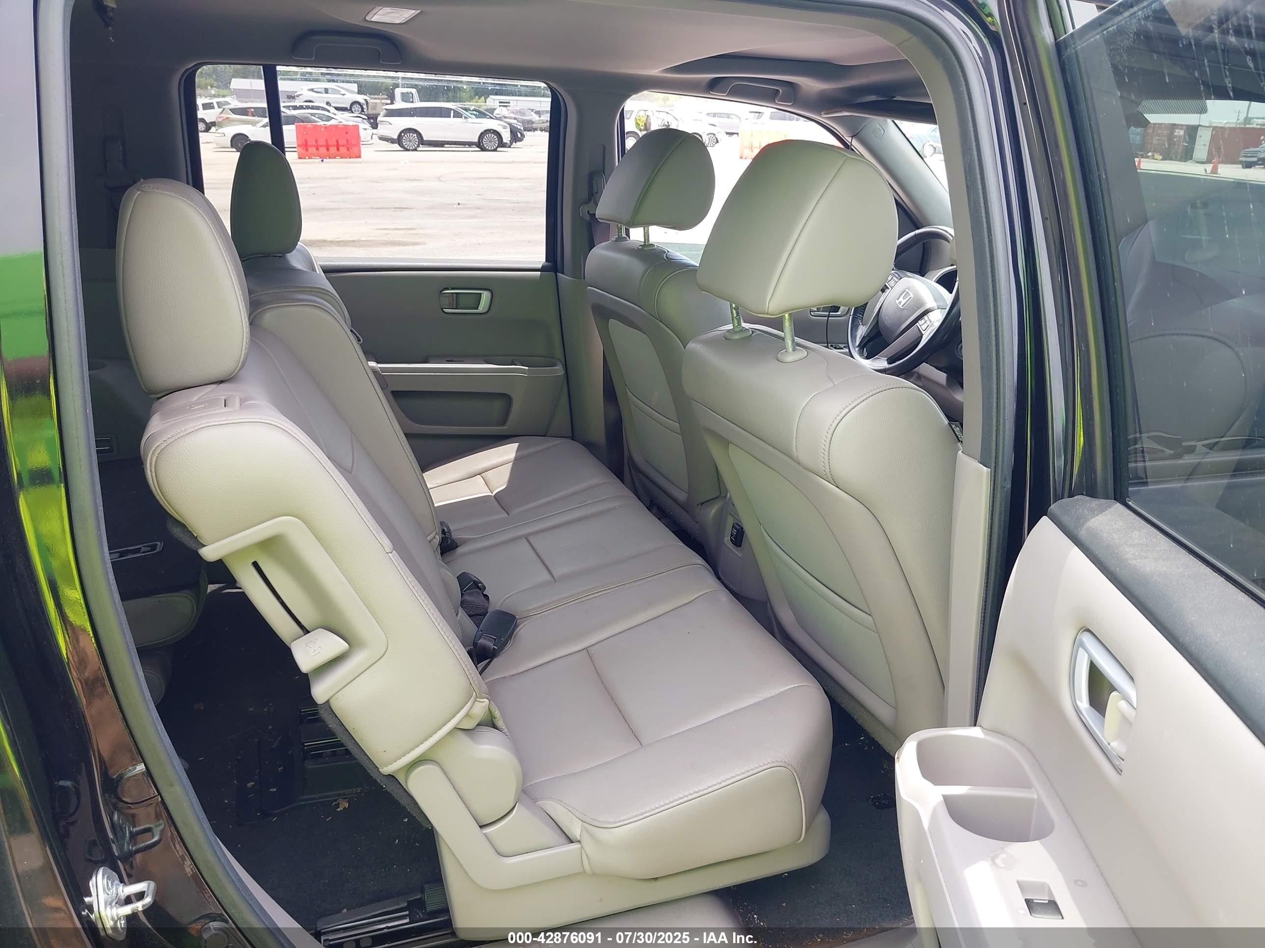 HONDA PILOT image 8