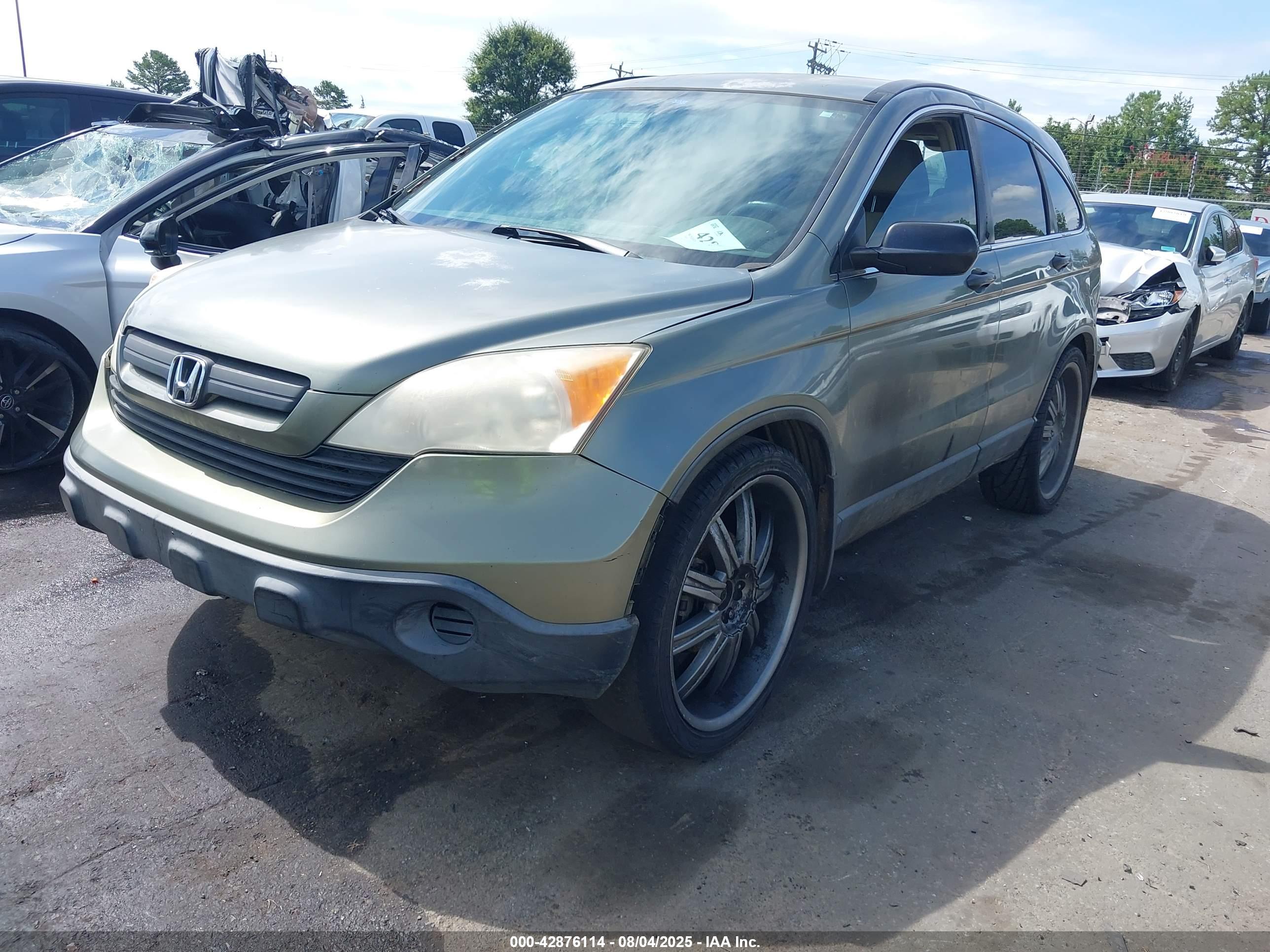 HONDA CR-V image 2