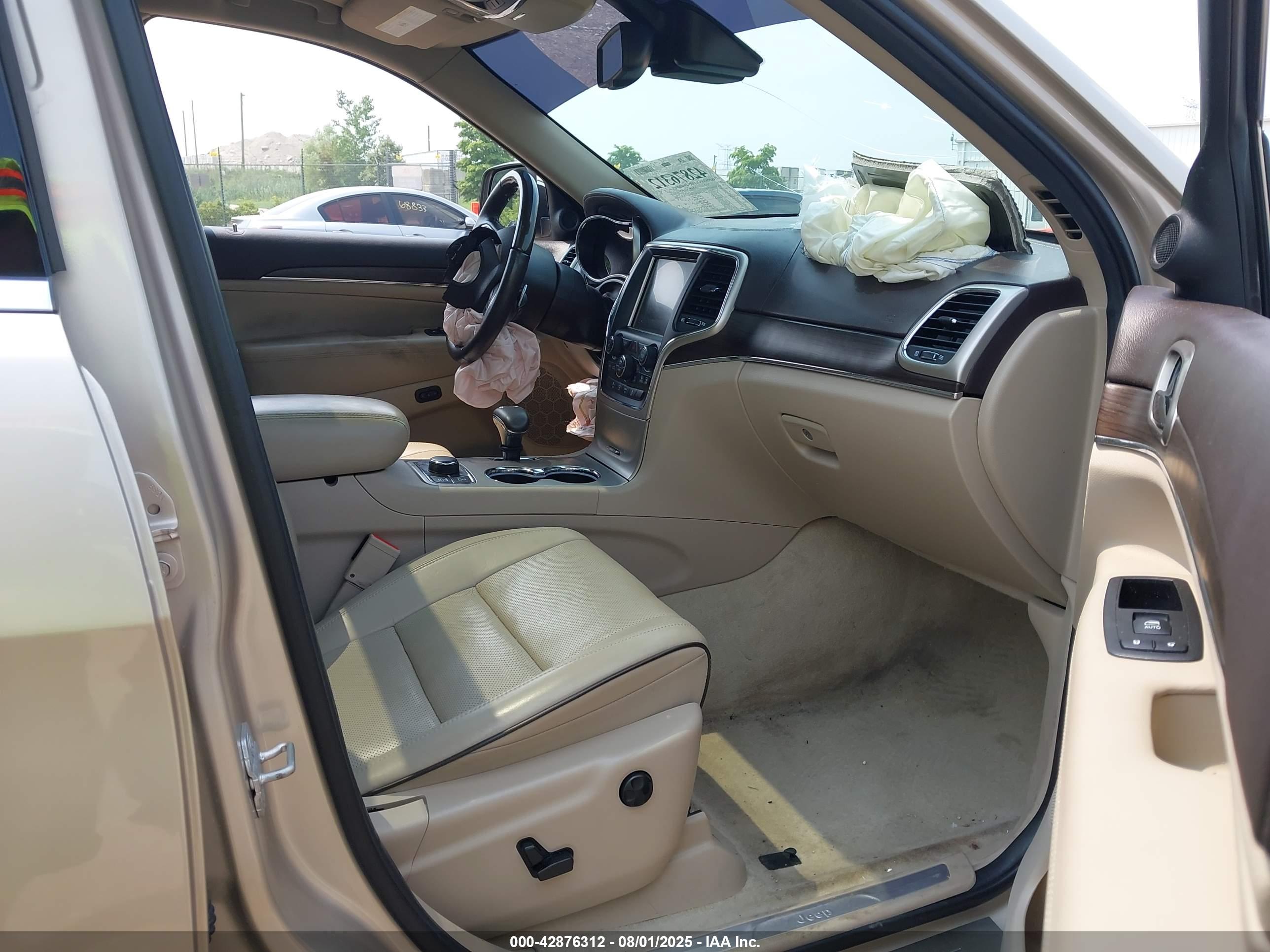 JEEP GRAND image 5