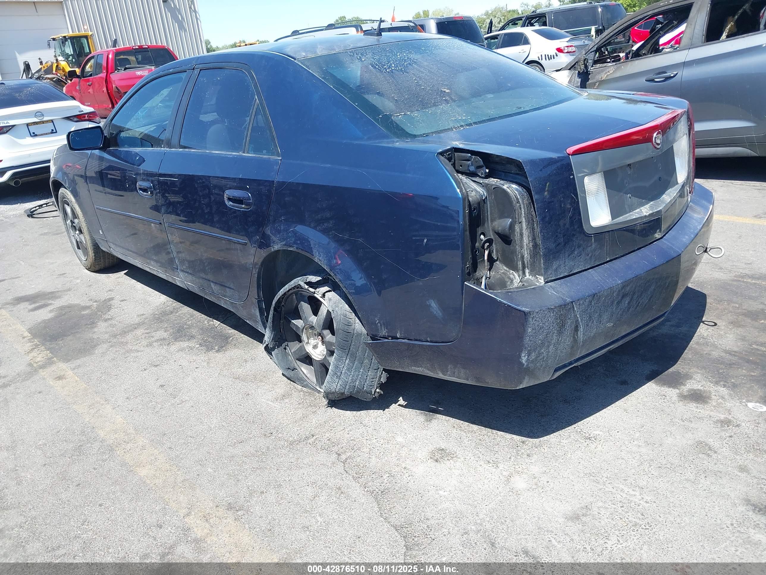 CADILLAC CTS image 3