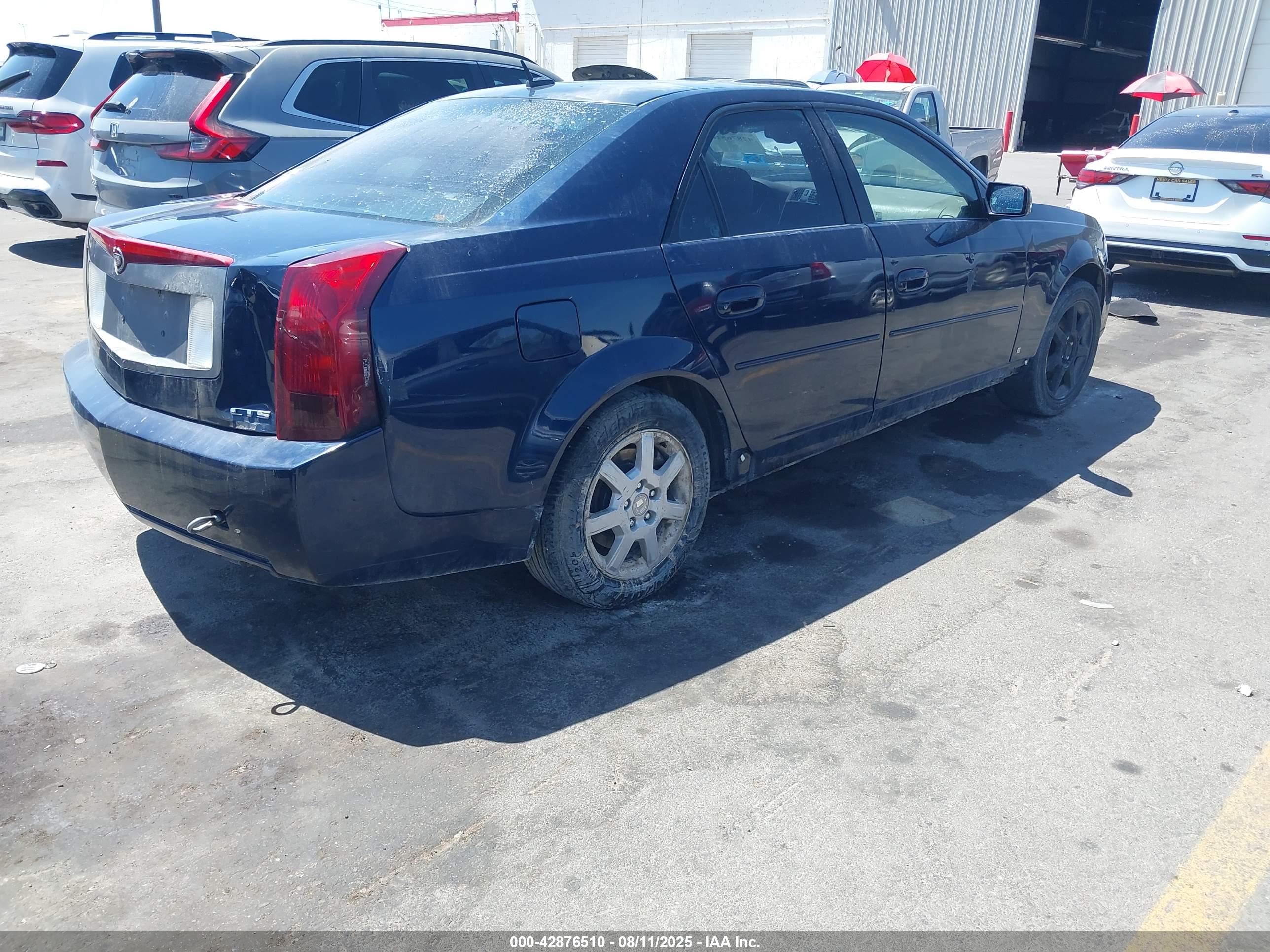 CADILLAC CTS image 4