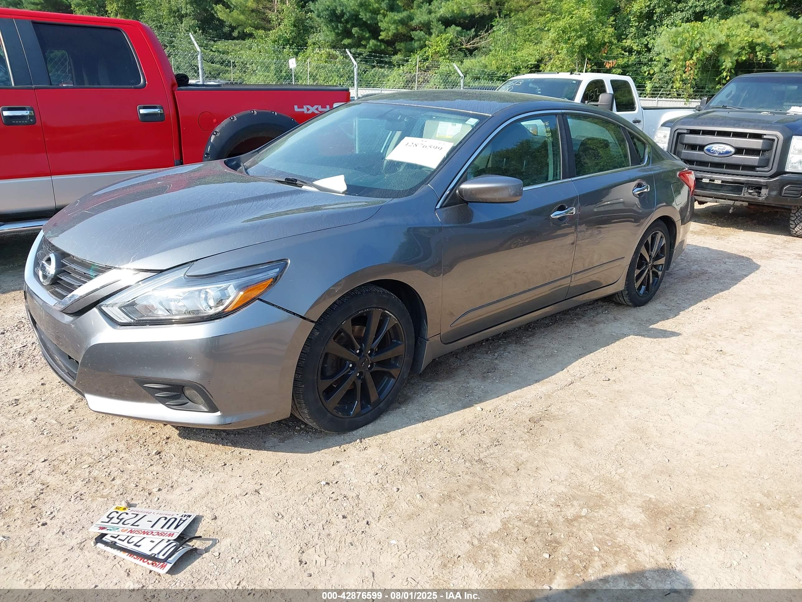 NISSAN ALTIMA image 2