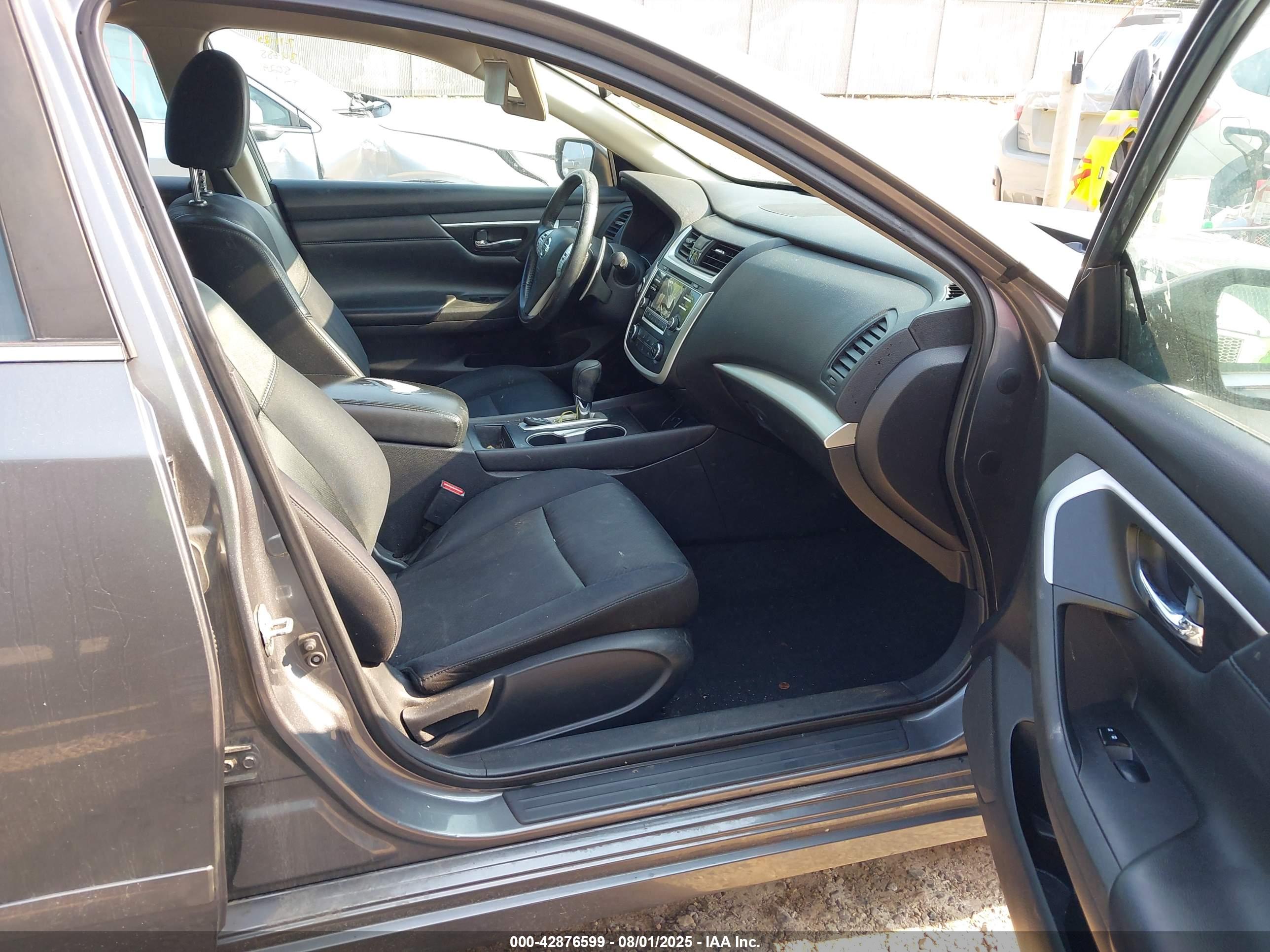NISSAN ALTIMA image 5