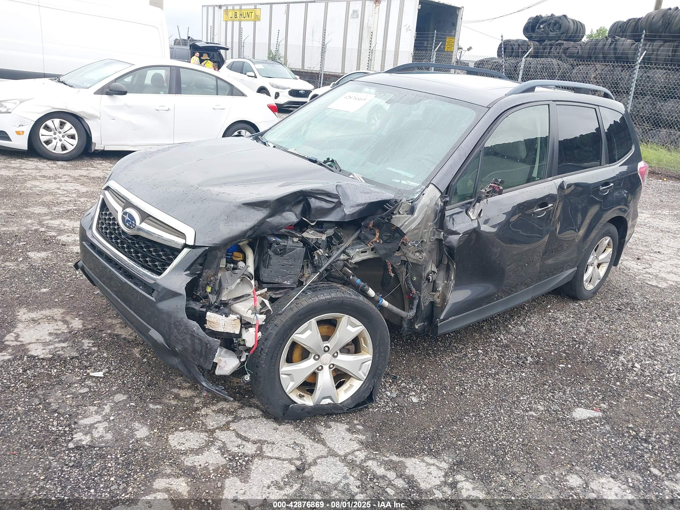 SUBARU FORESTER image 2