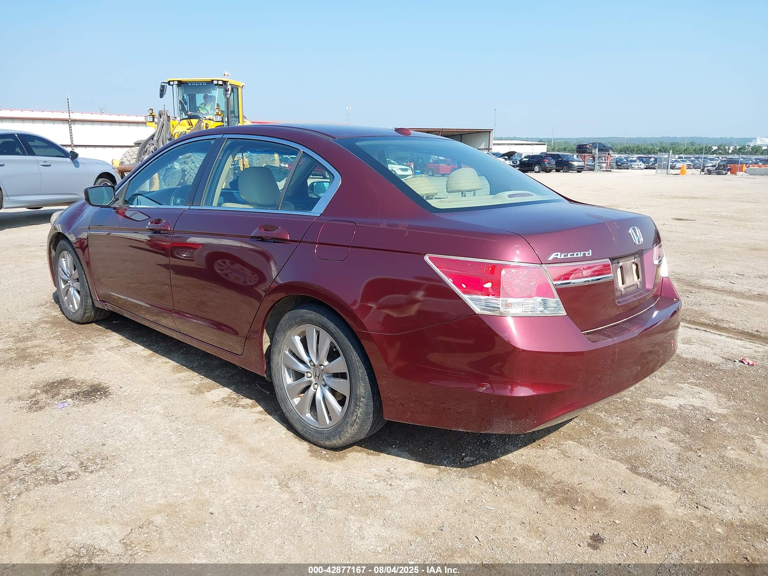 HONDA ACCORD image 3