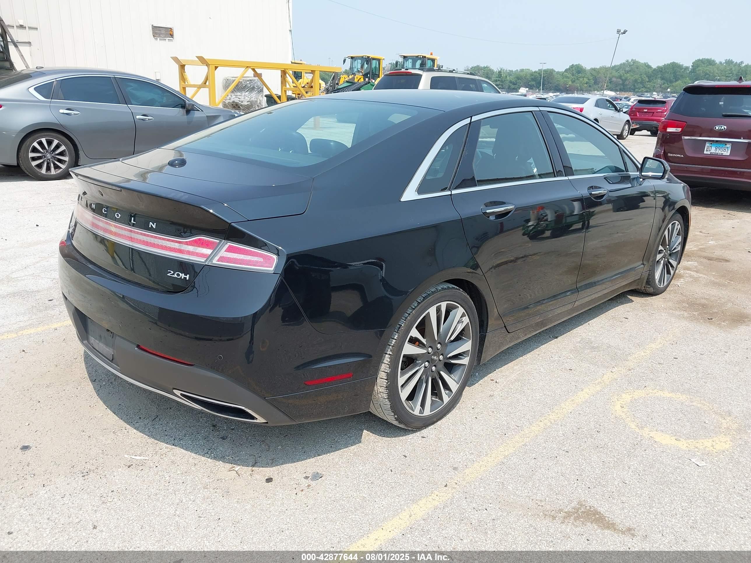 LINCOLN MKZ image 4