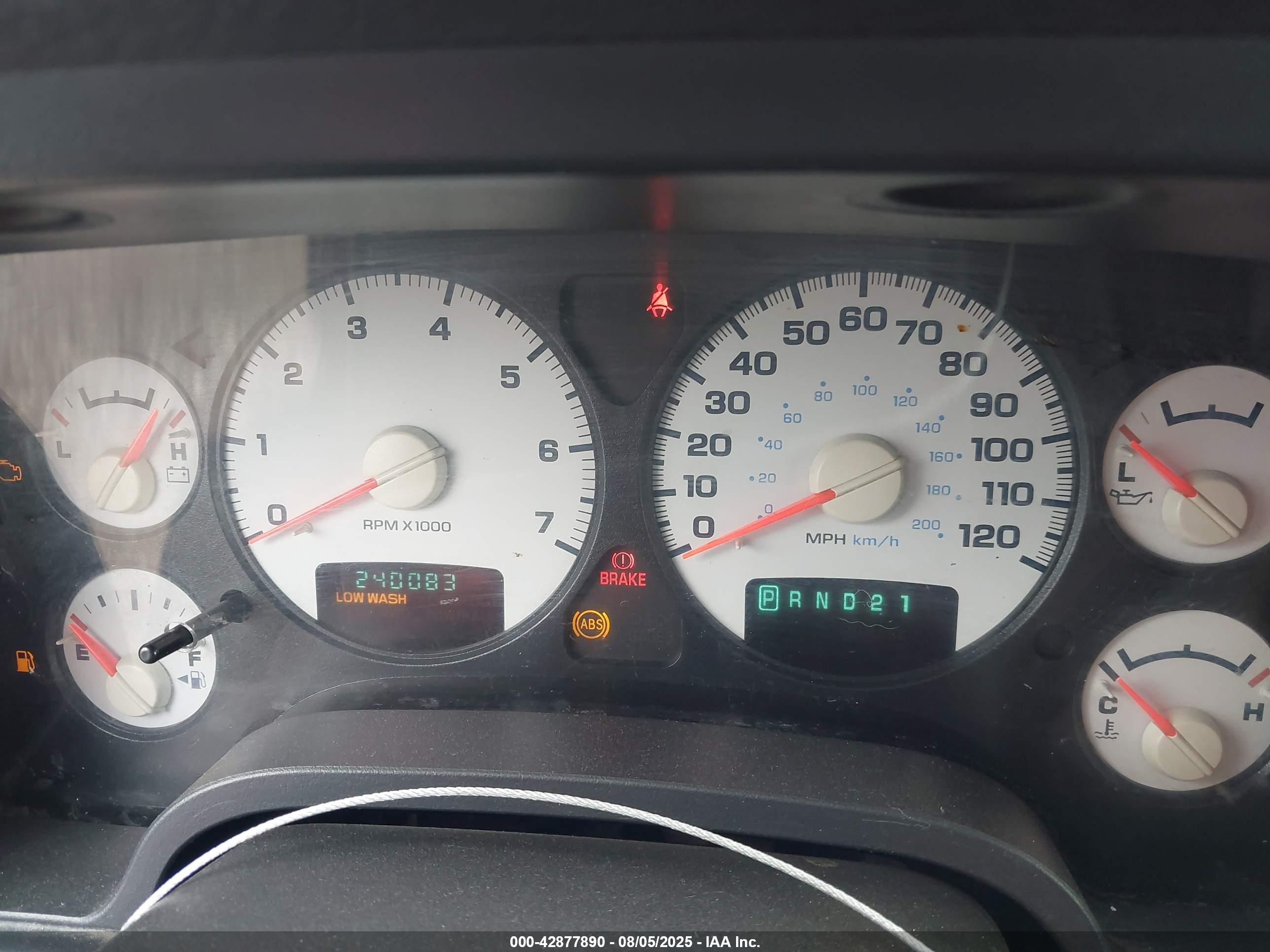 DODGE RAM image 7