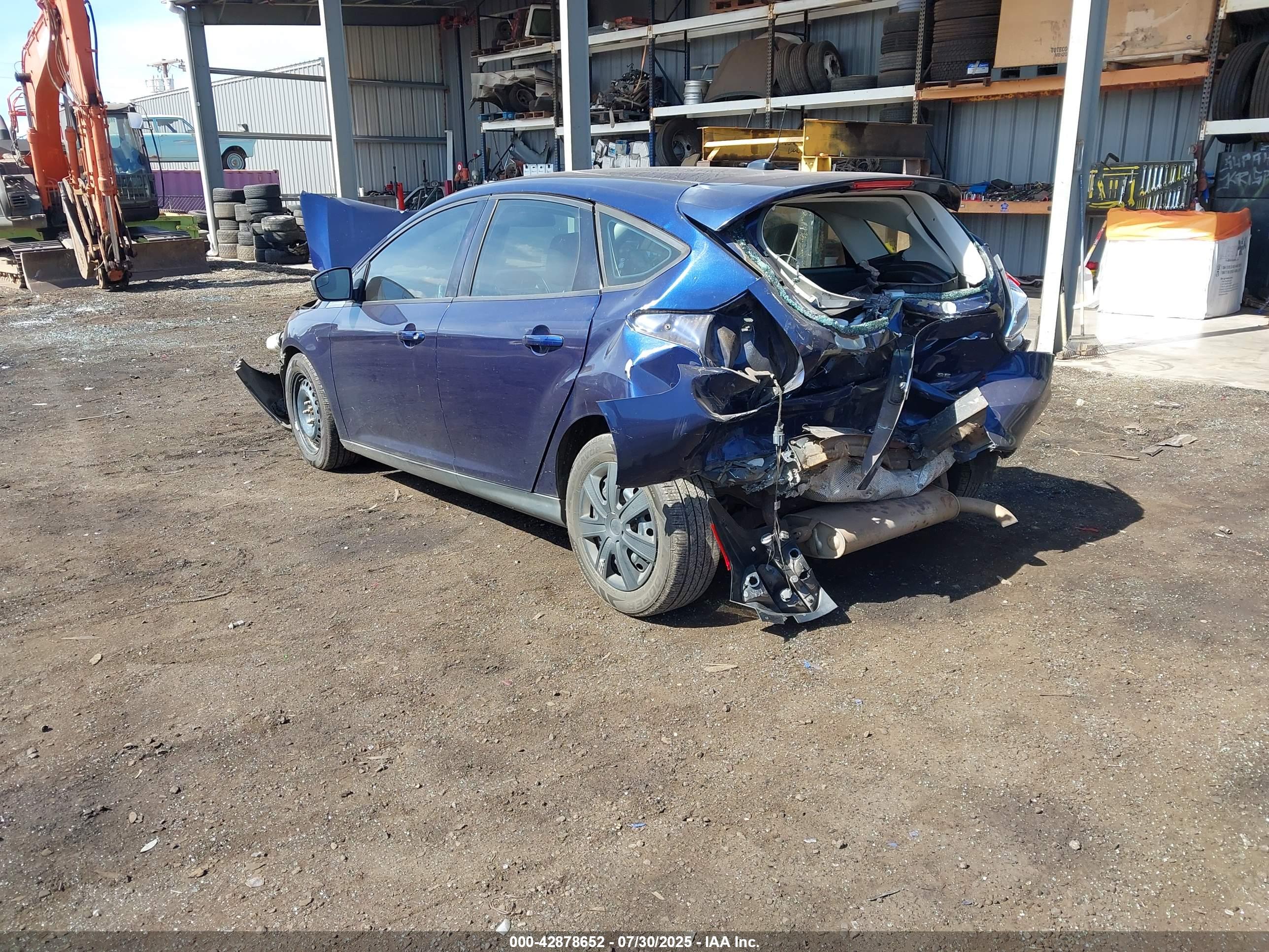 FORD FOCUS image 3