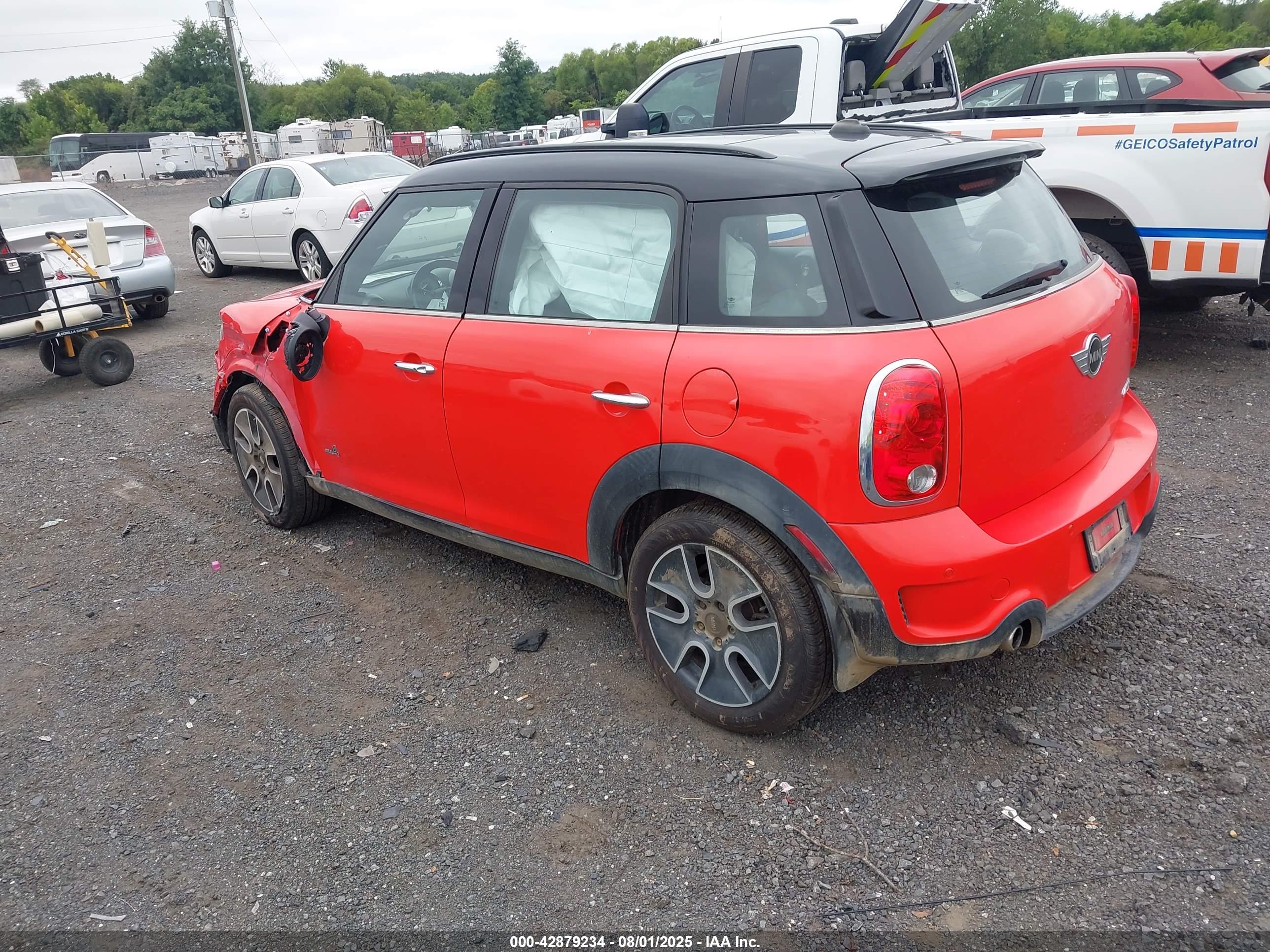 MINI COOPER image 3