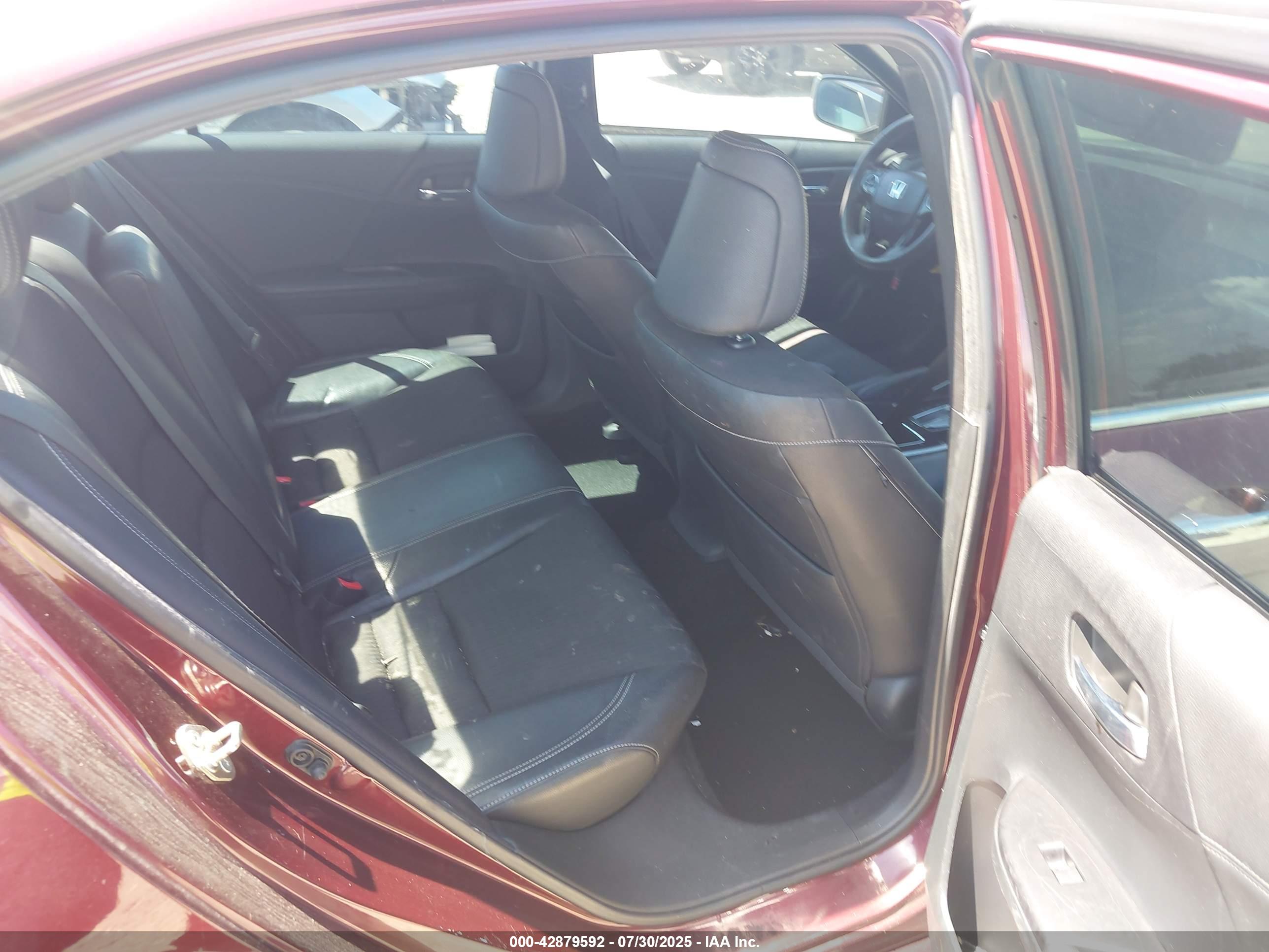 HONDA ACCORD image 8