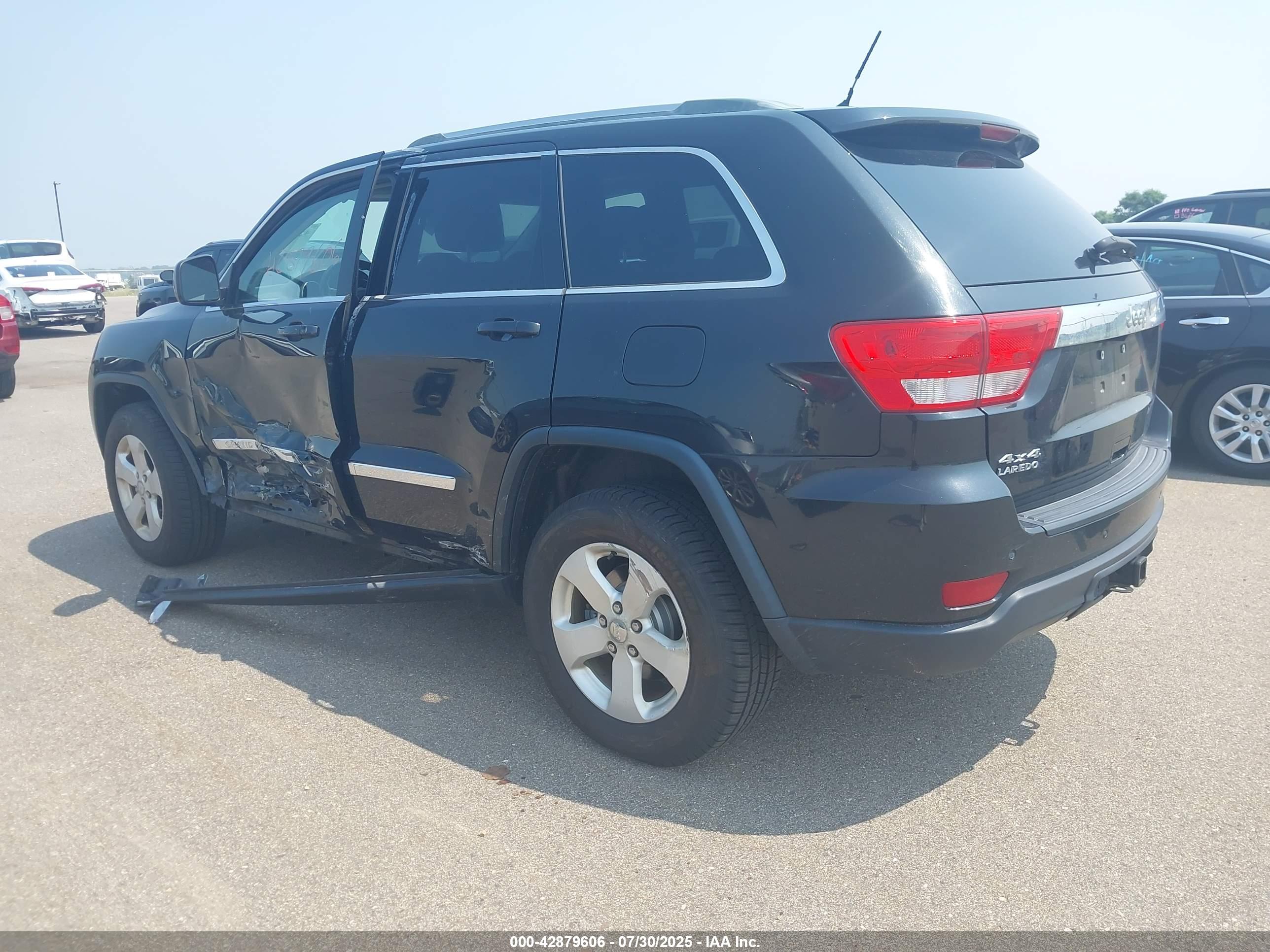 JEEP GRAND image 3