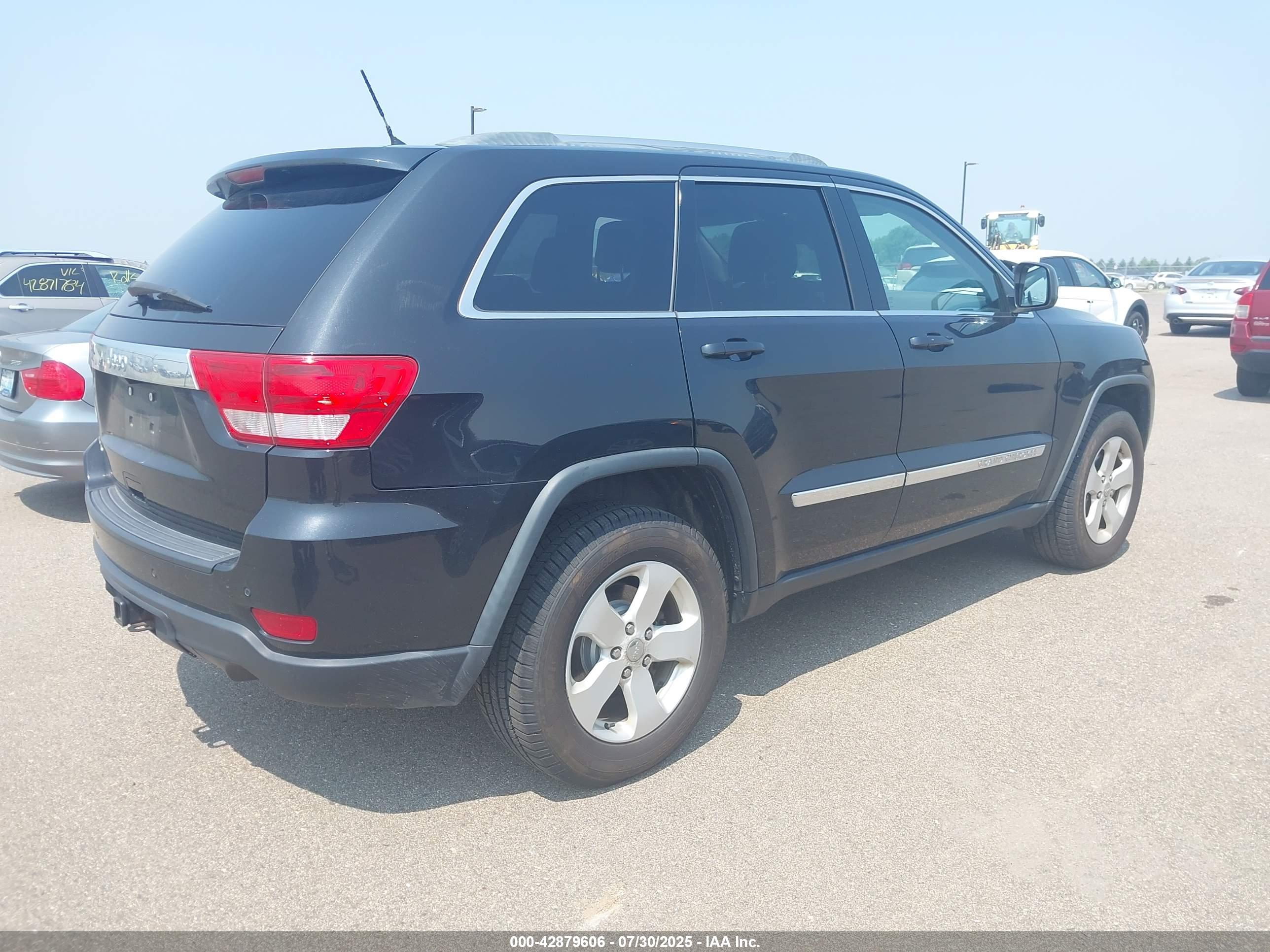JEEP GRAND image 4