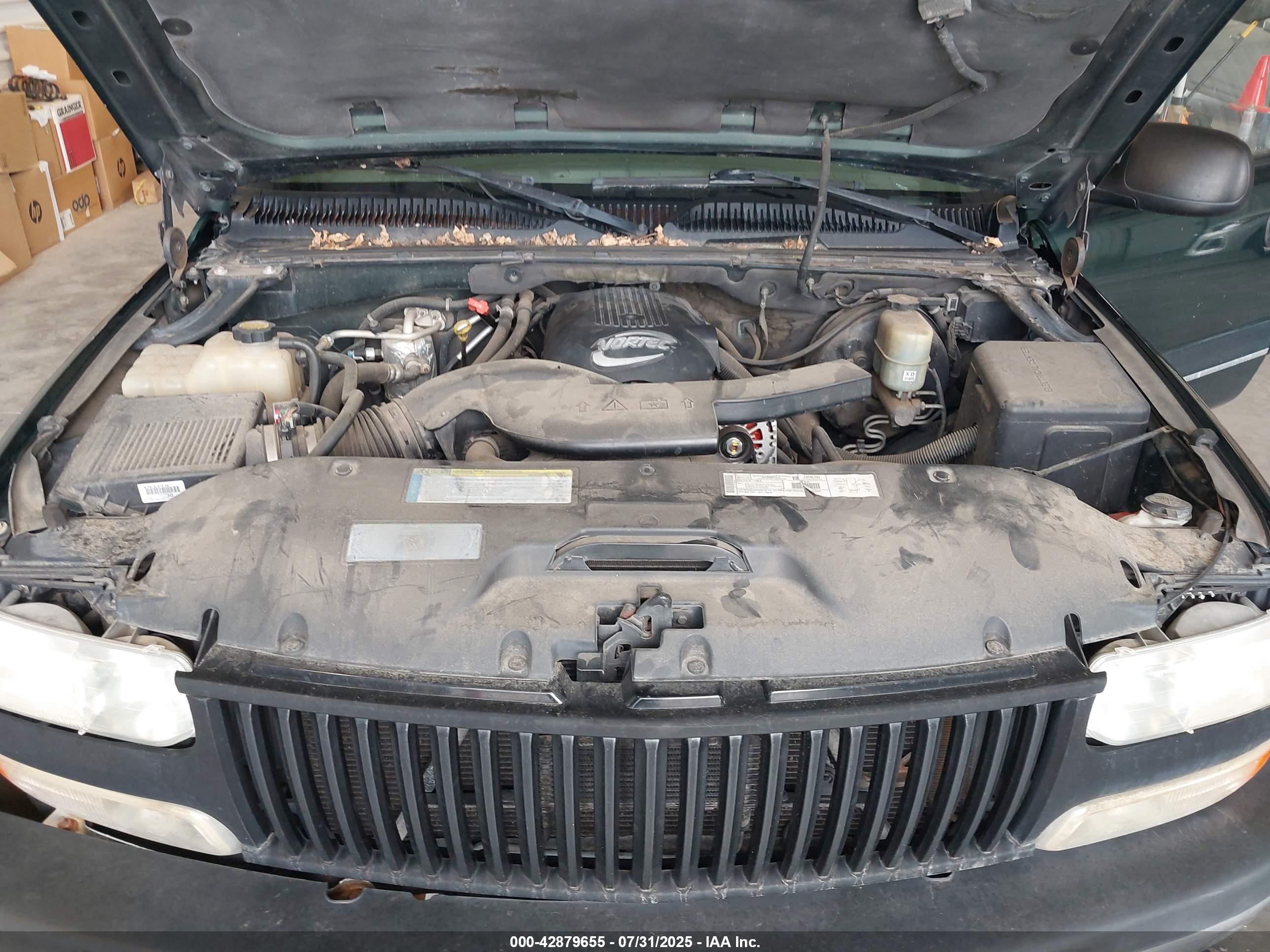 CHEVROLET SUBURBAN image 10