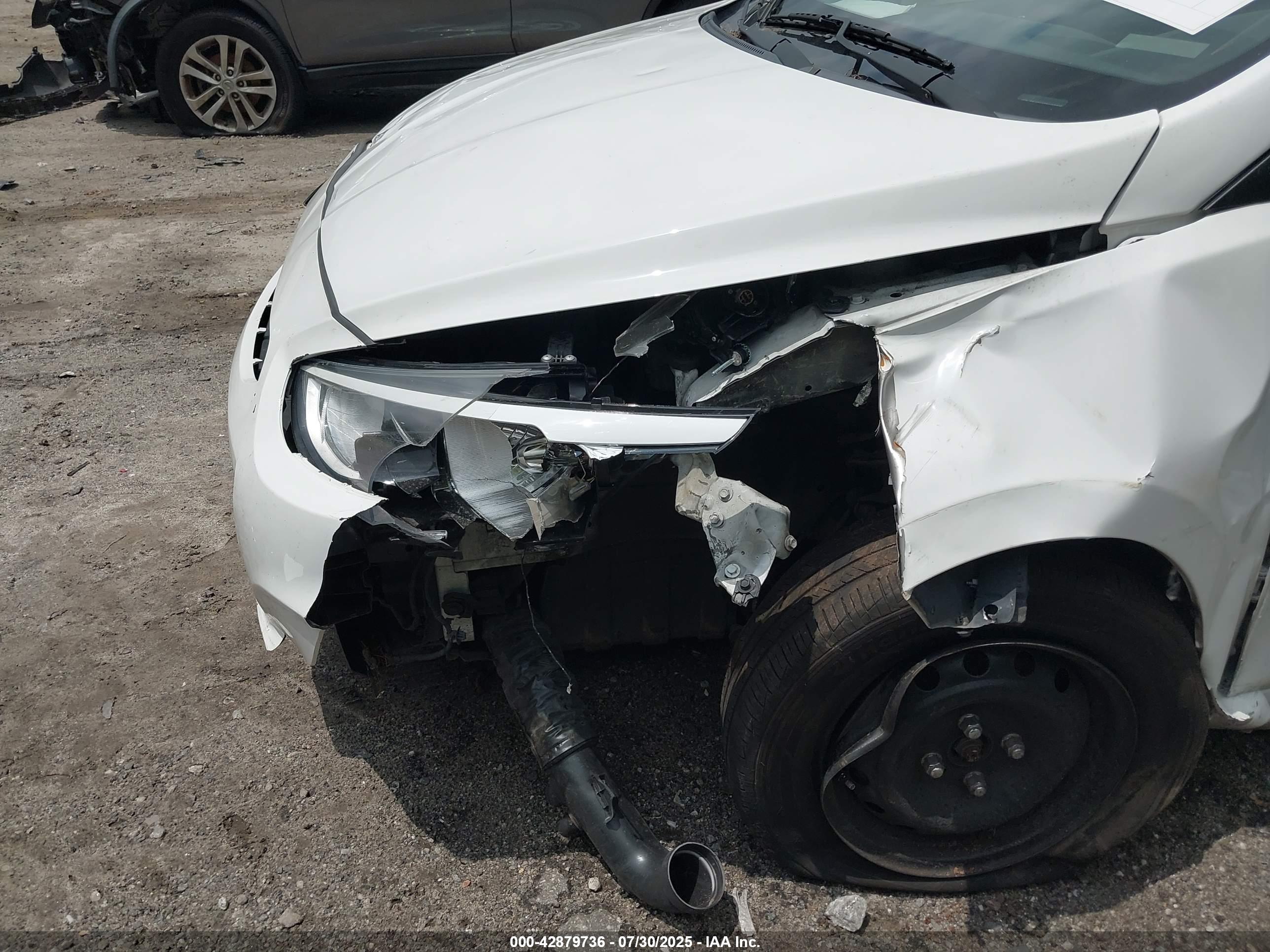 HYUNDAI ACCENT image 6
