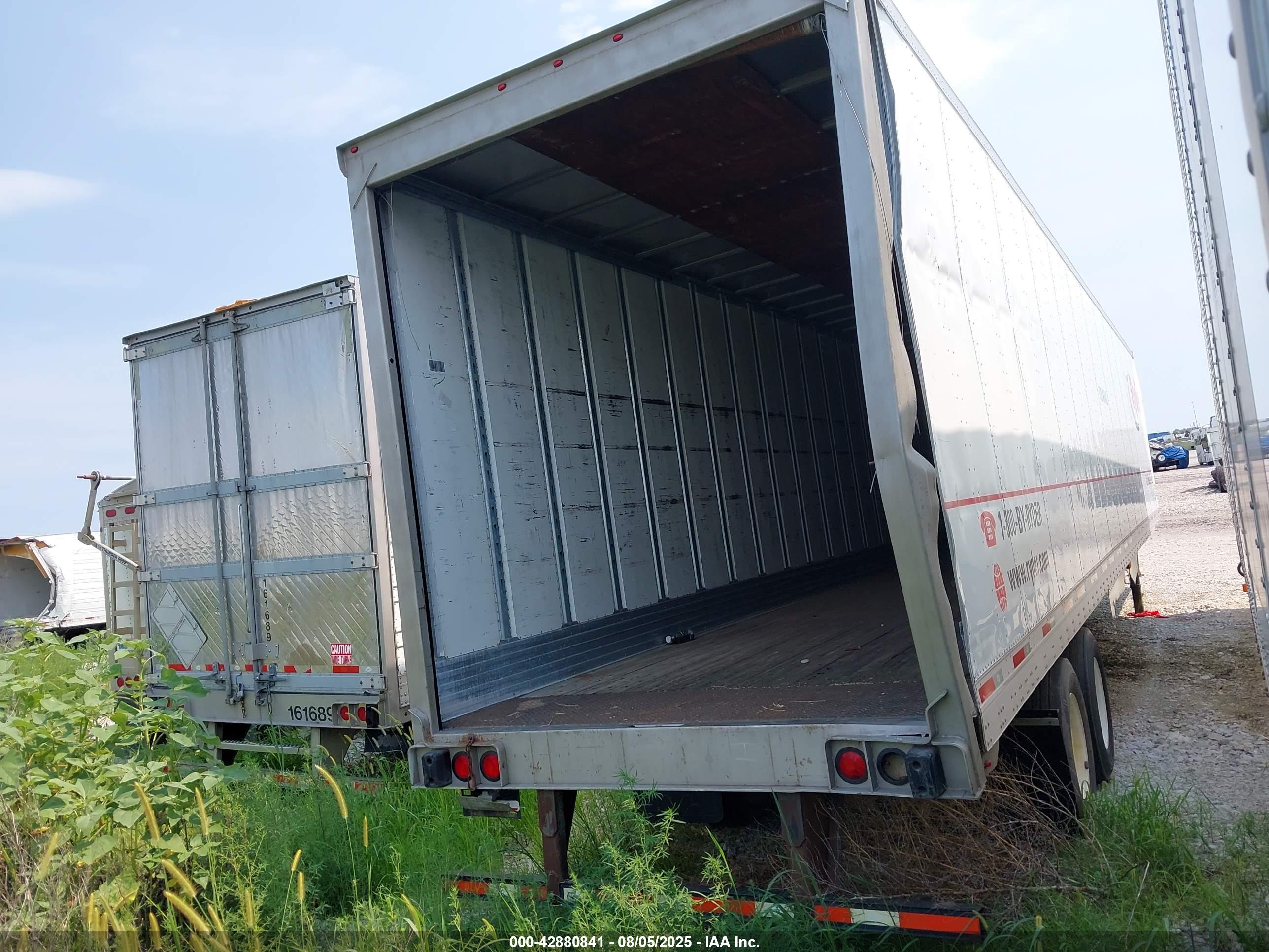 UTILITY TRAILER image 4