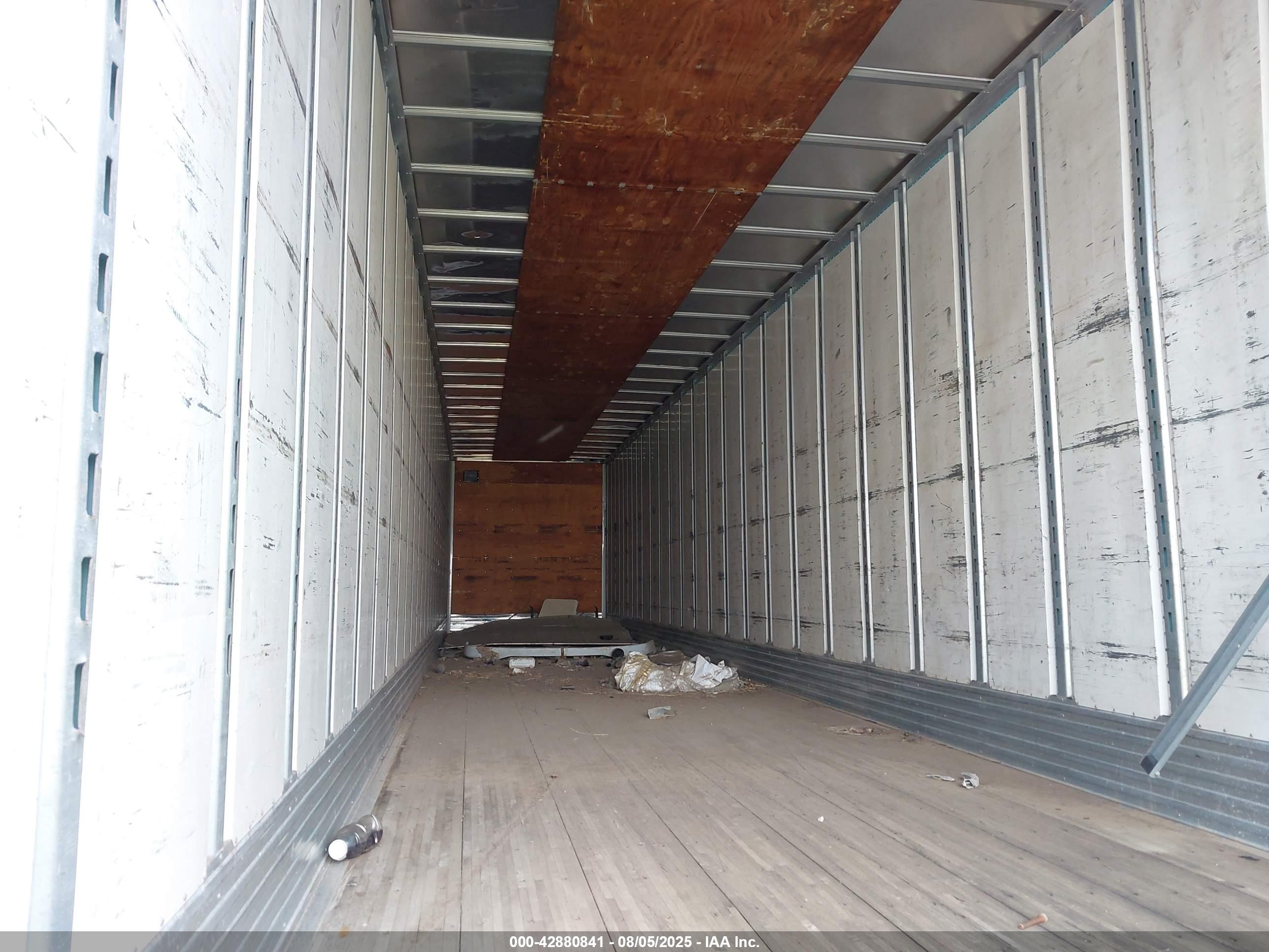 UTILITY TRAILER image 5