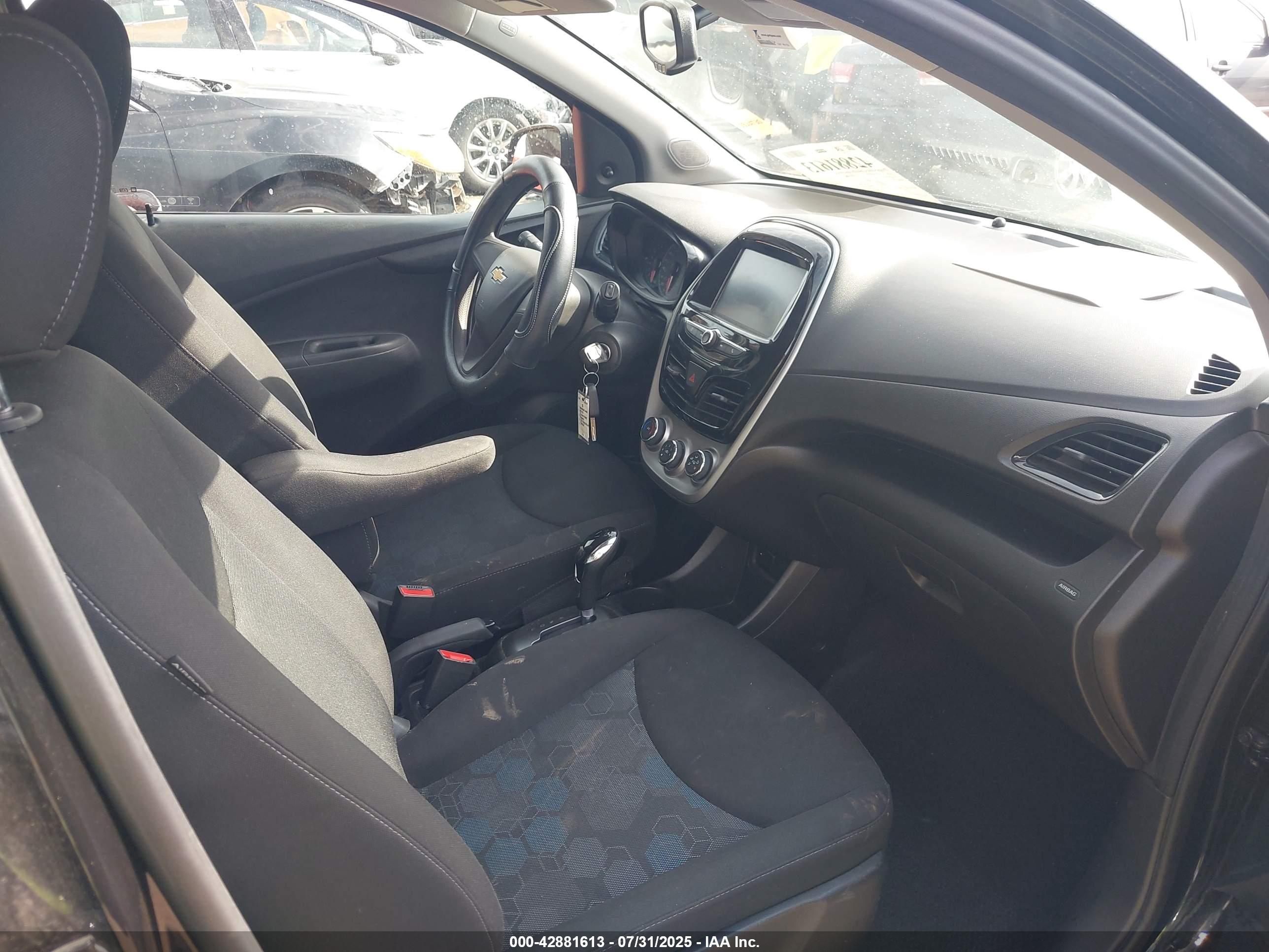 CHEVROLET SPARK image 5