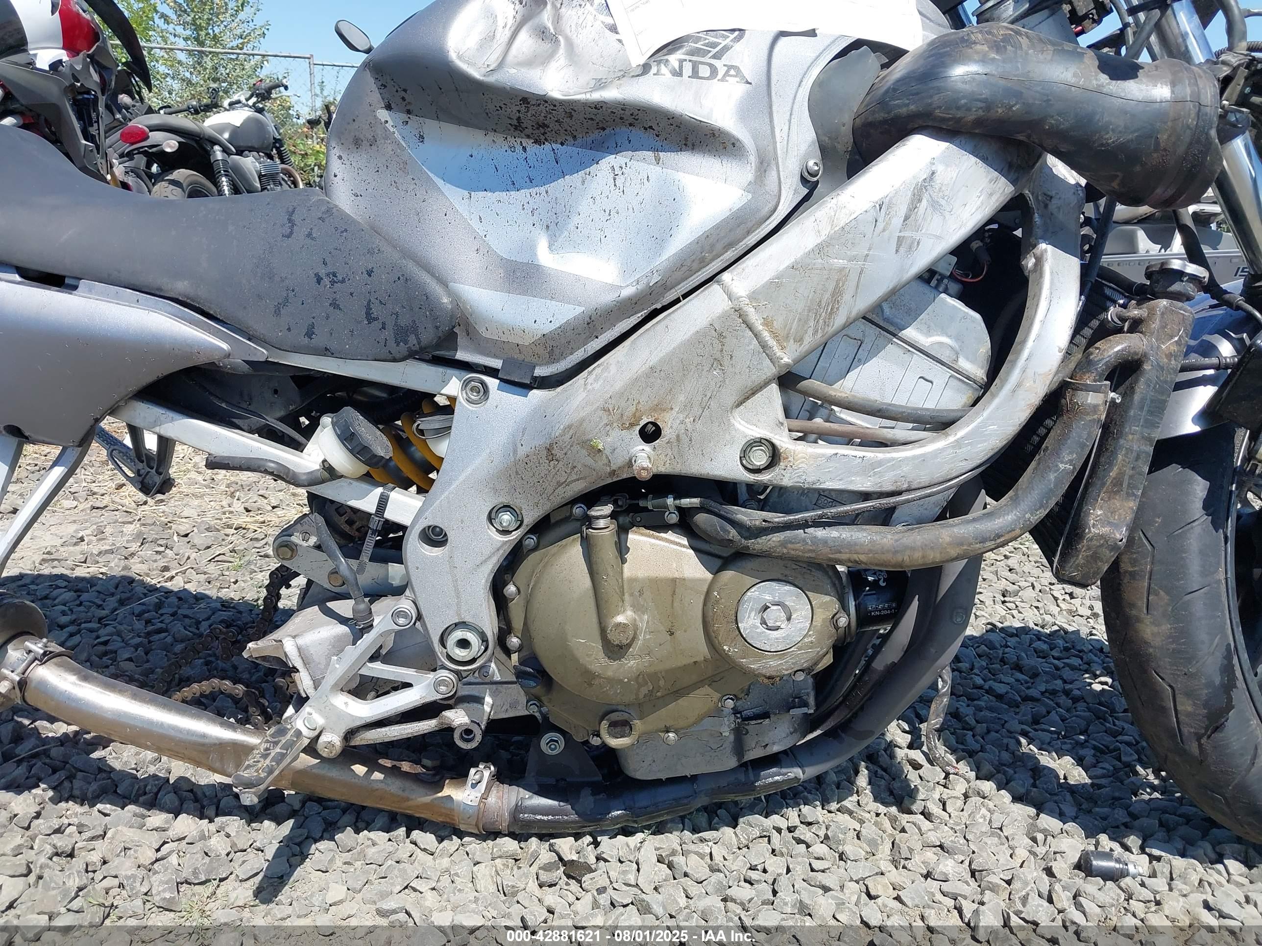 HONDA CBR600 image 8
