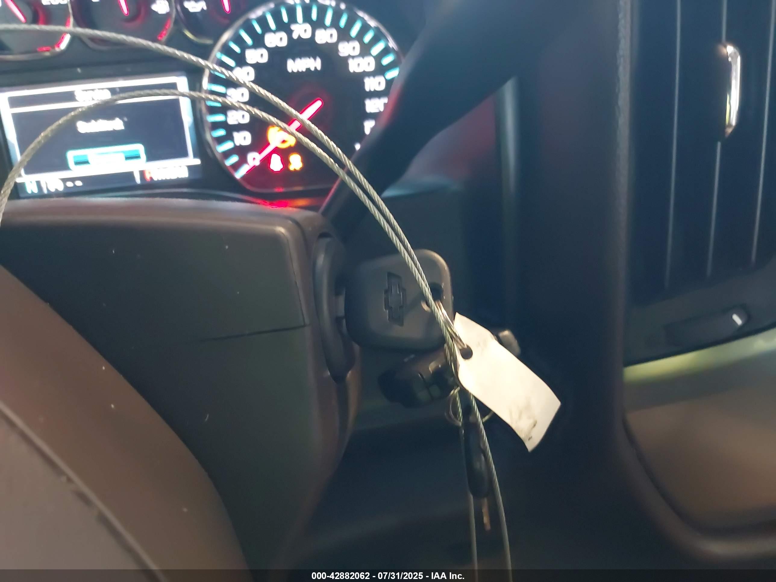 CHEVROLET SILVERADO image 11