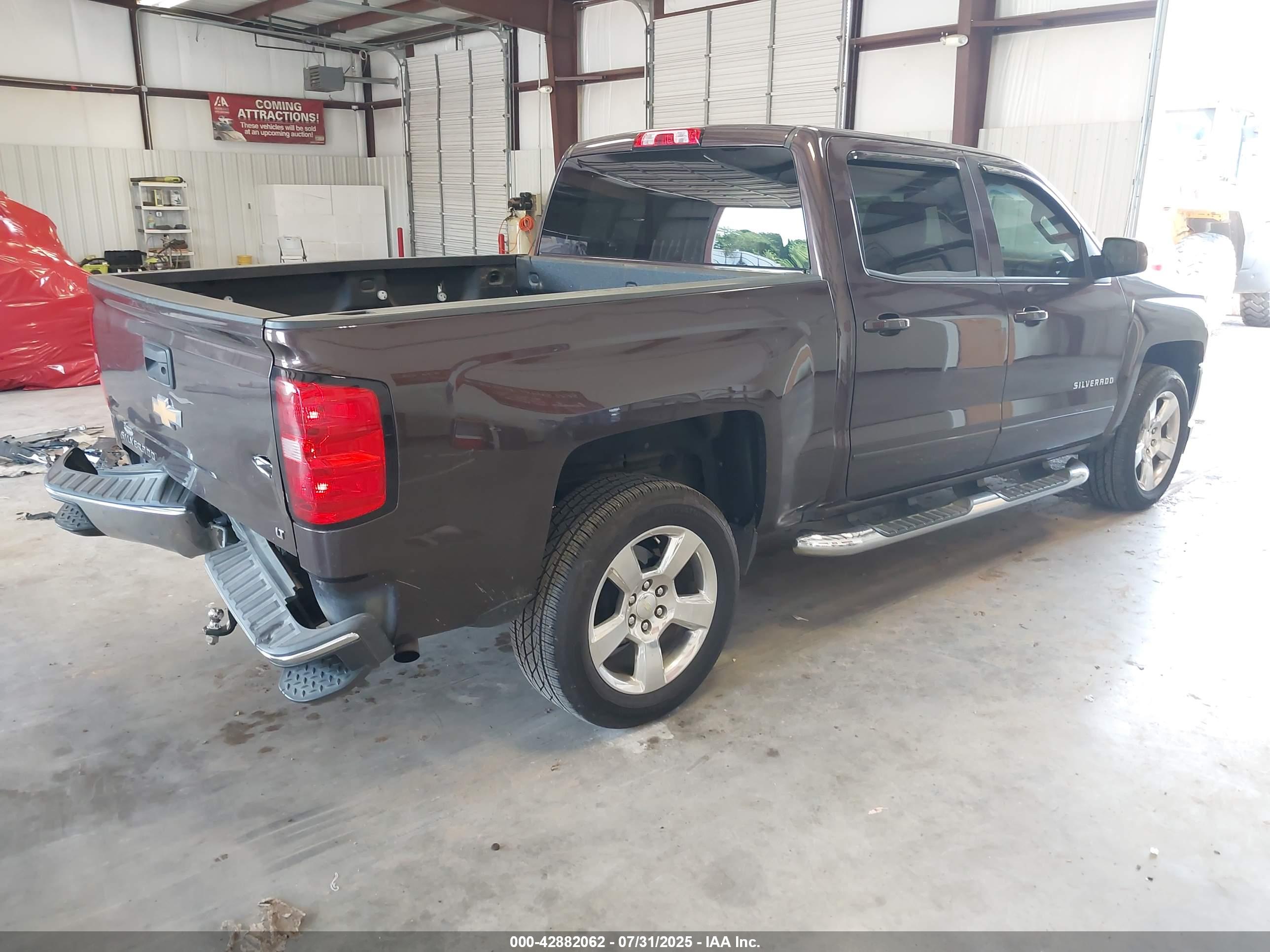CHEVROLET SILVERADO image 4