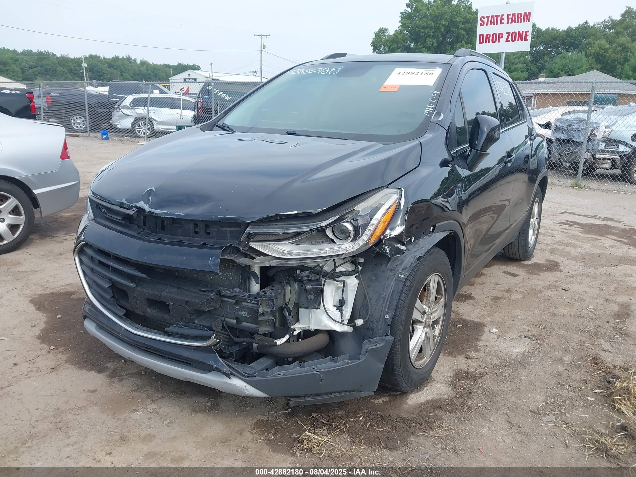 CHEVROLET TRAX image 6