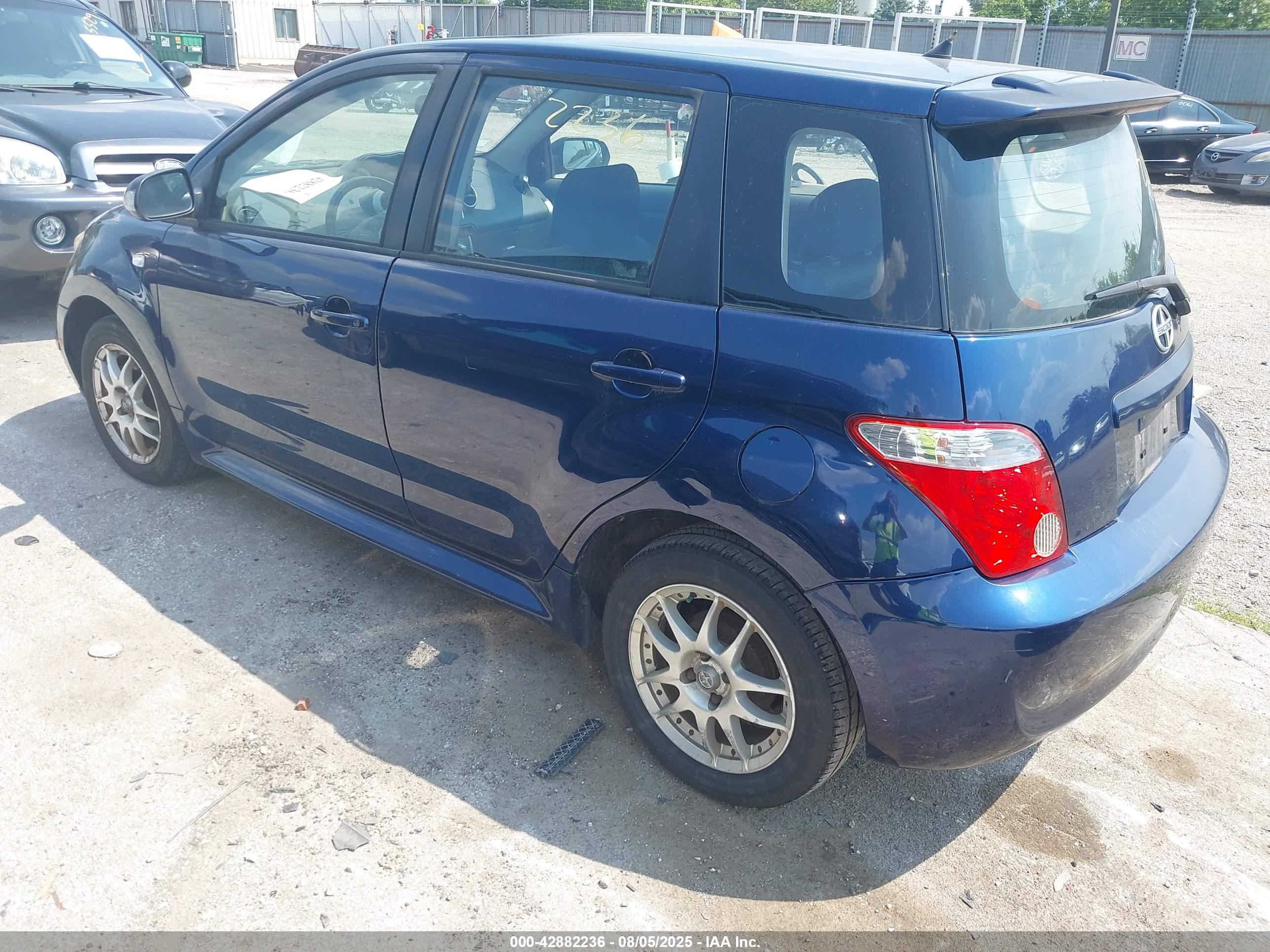 SCION XA image 3