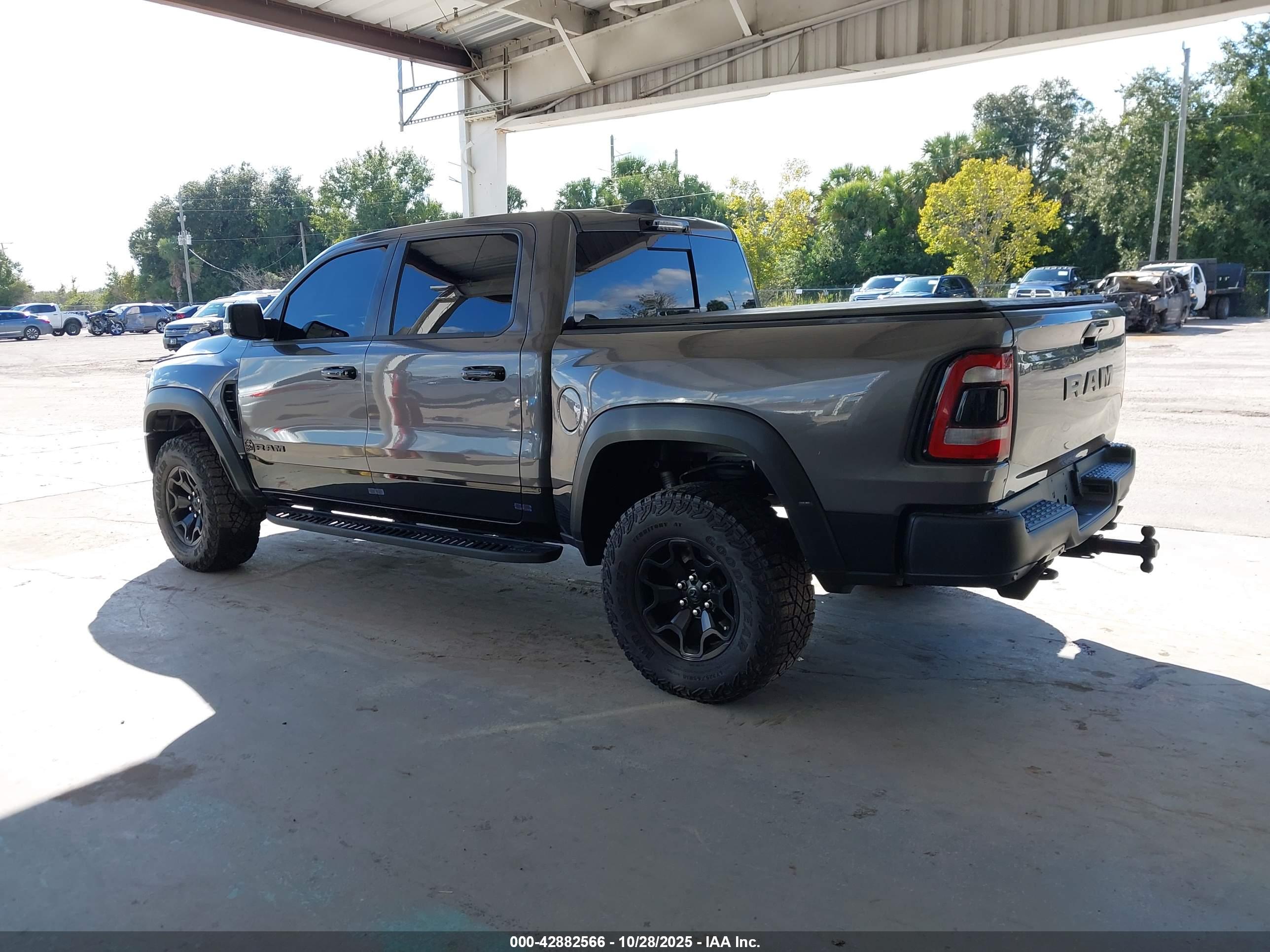 RAM 1500 image 3