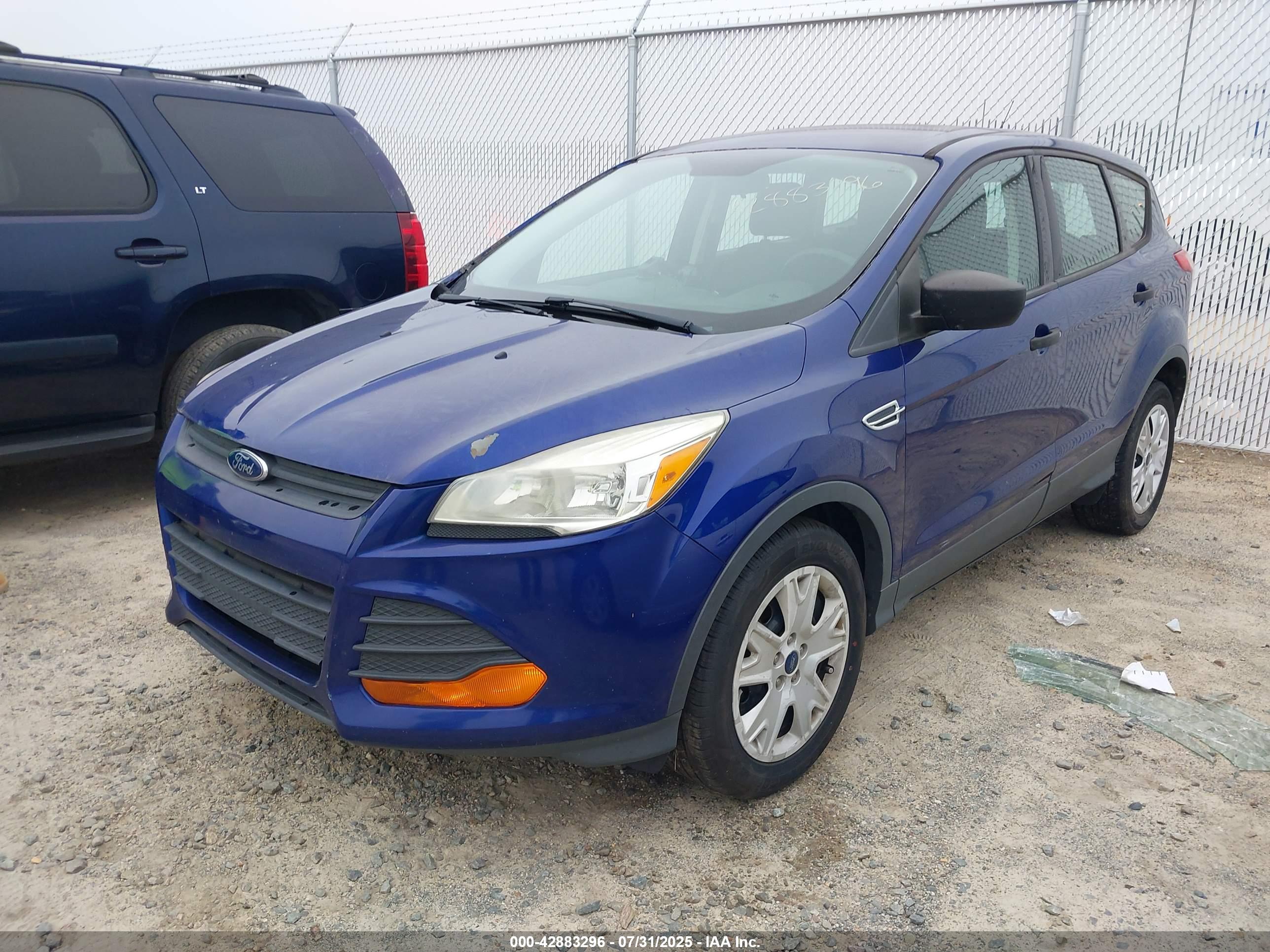 FORD ESCAPE image 2