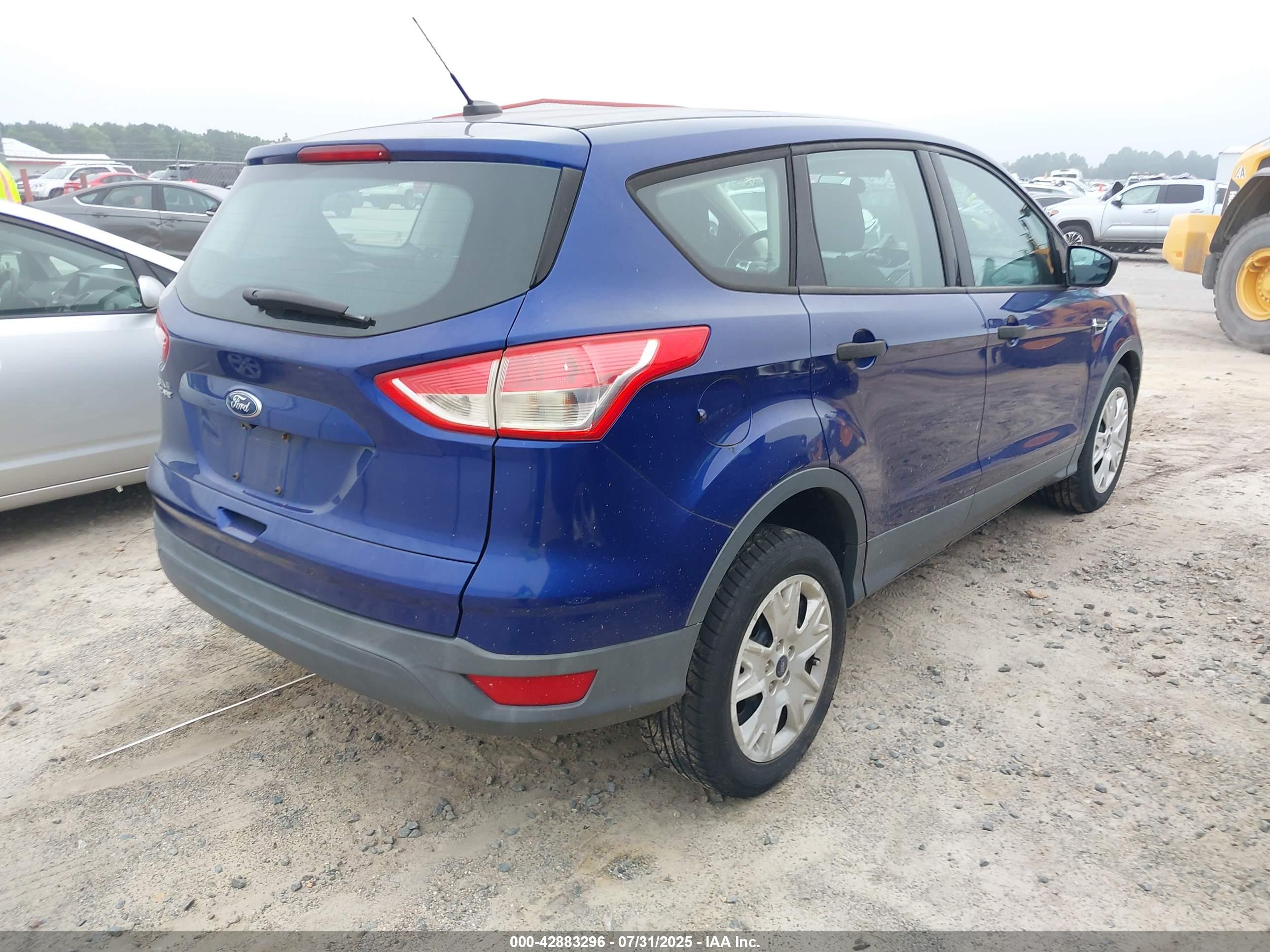 FORD ESCAPE image 4