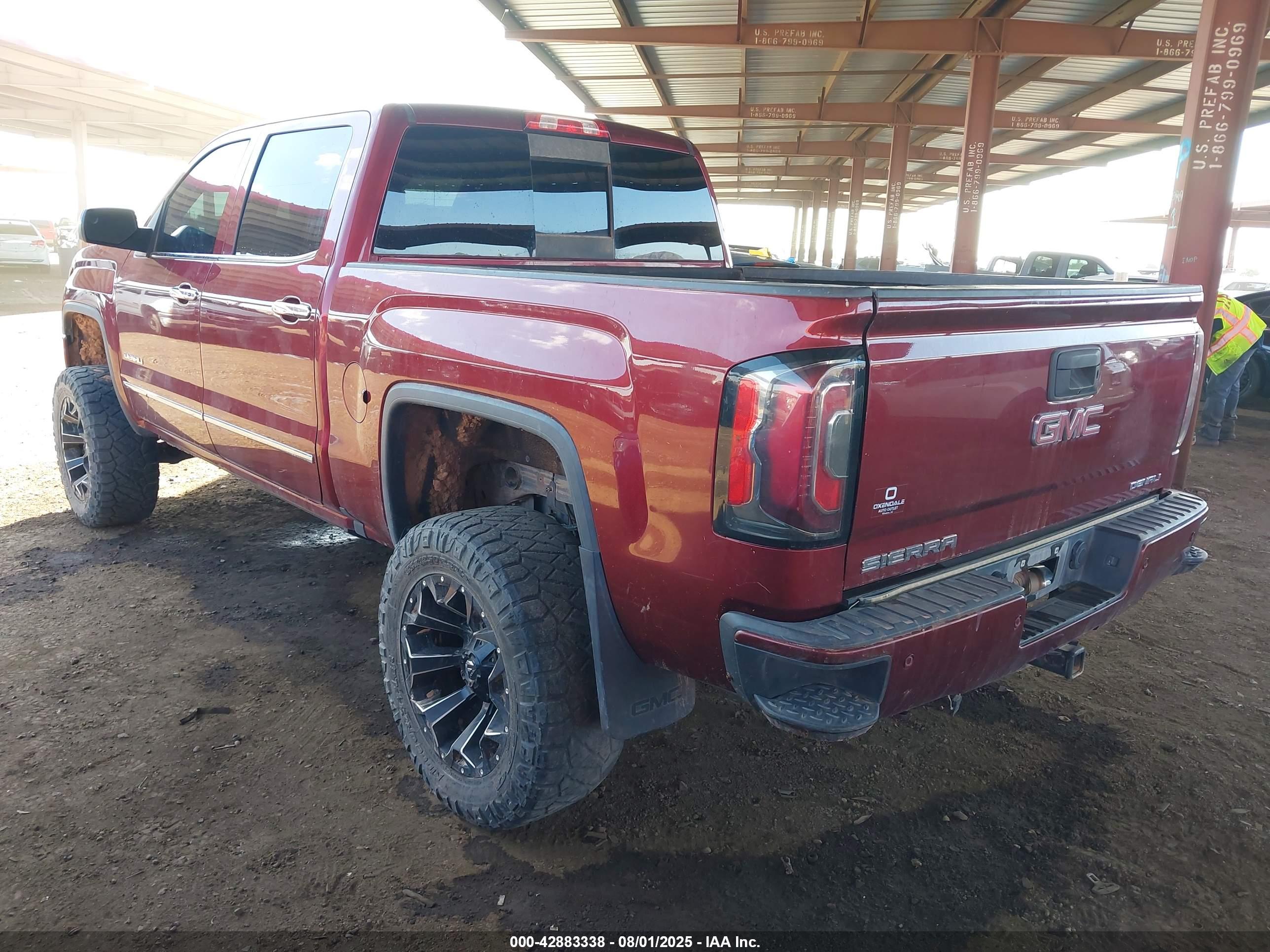 GMC SIERRA image 3