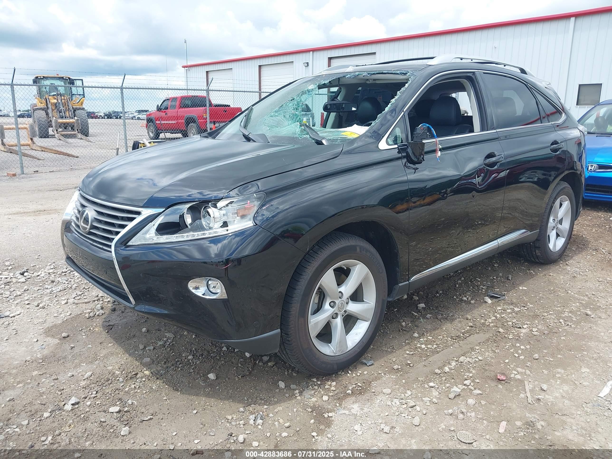 LEXUS RX image 2