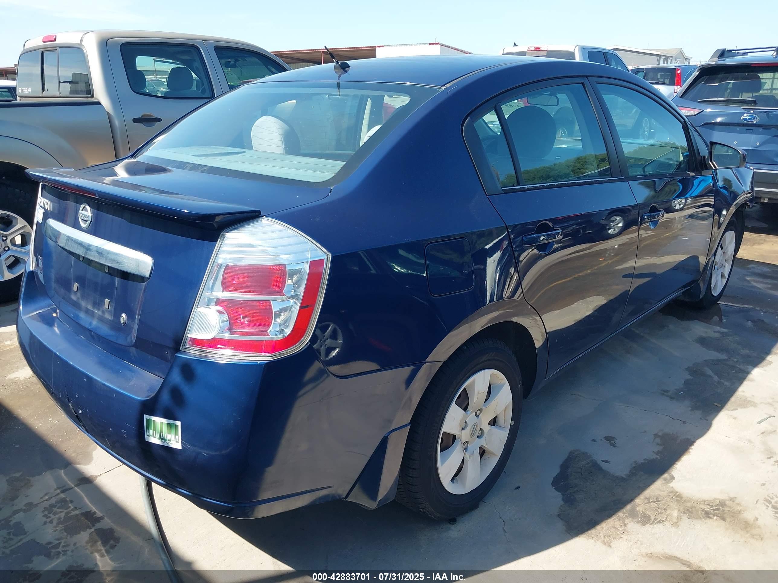 NISSAN SENTRA image 4