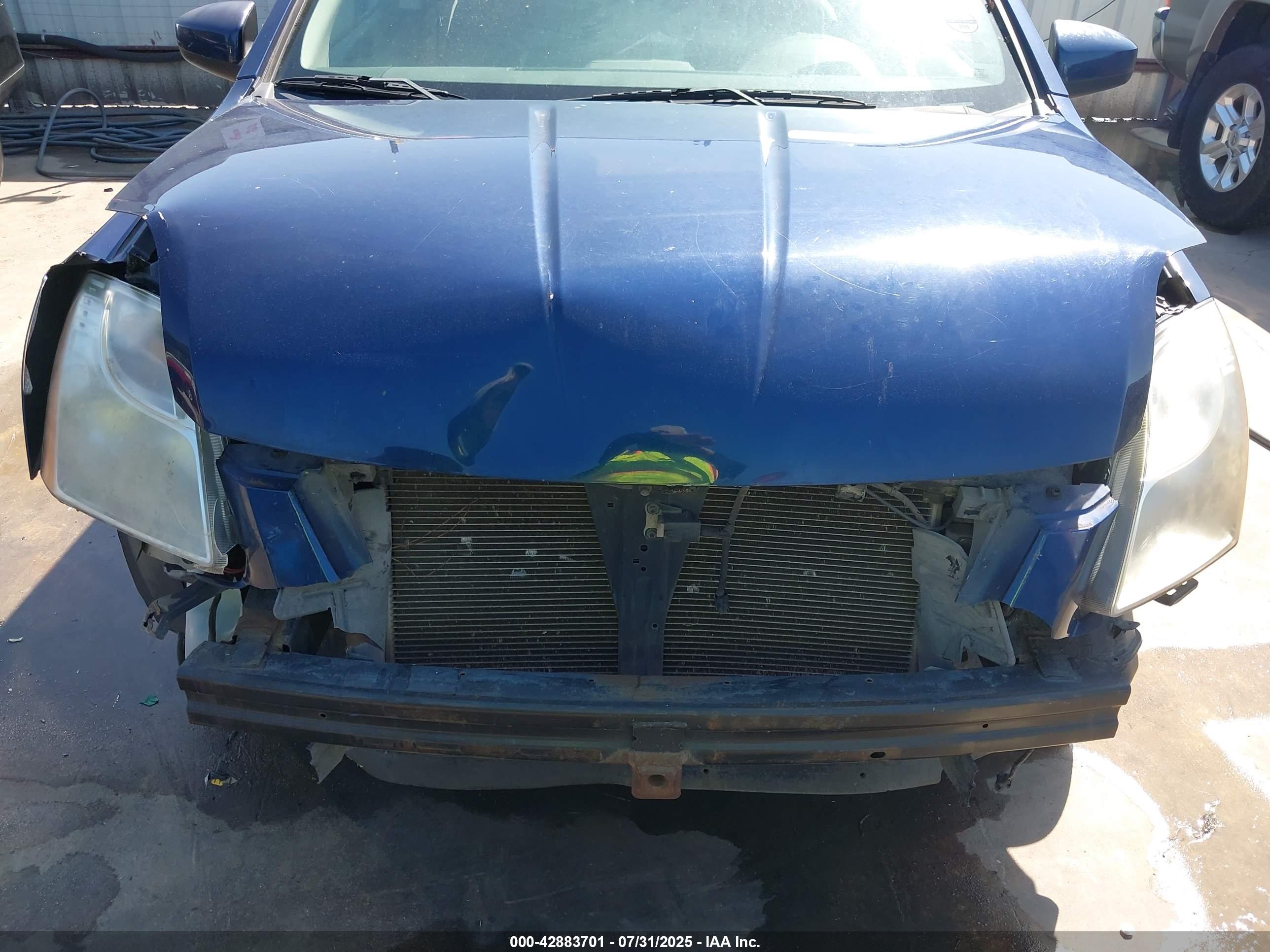 NISSAN SENTRA image 6