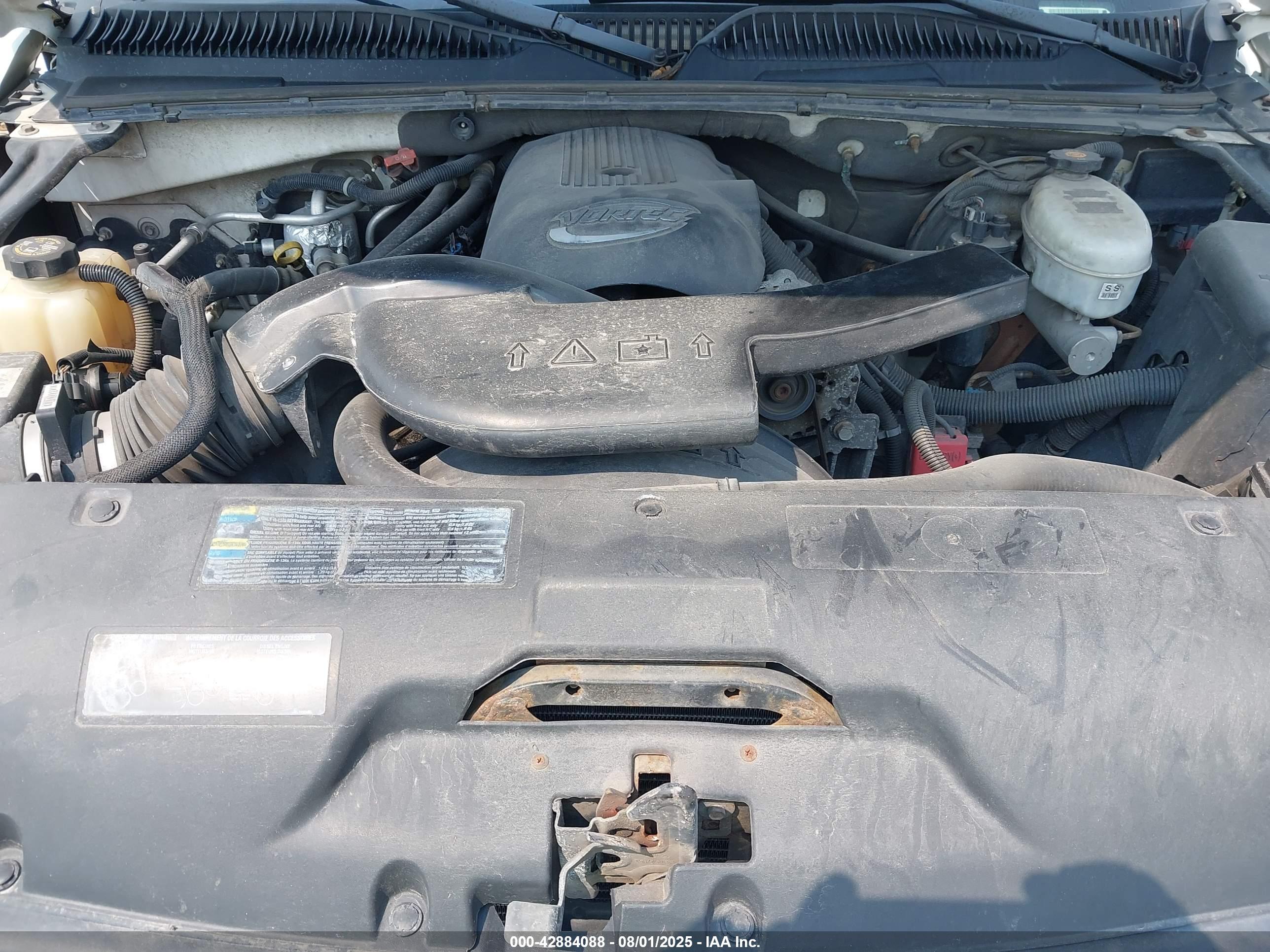 GMC YUKON image 10
