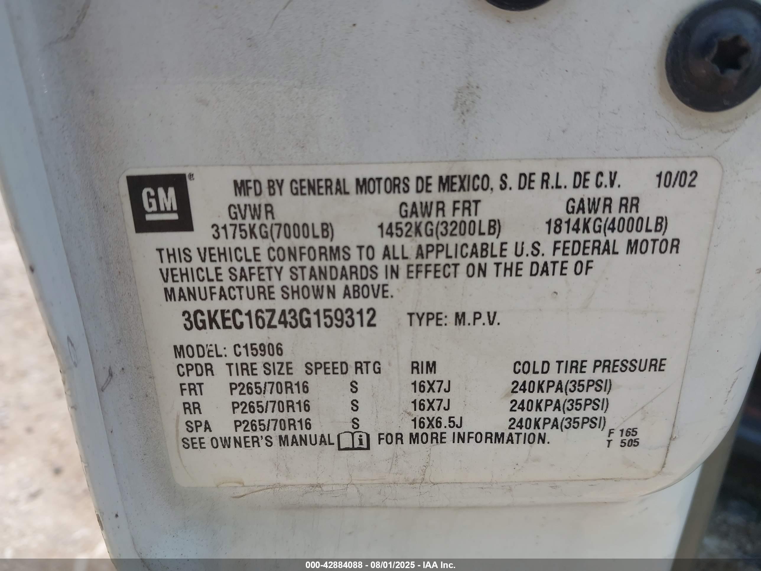 GMC YUKON image 9