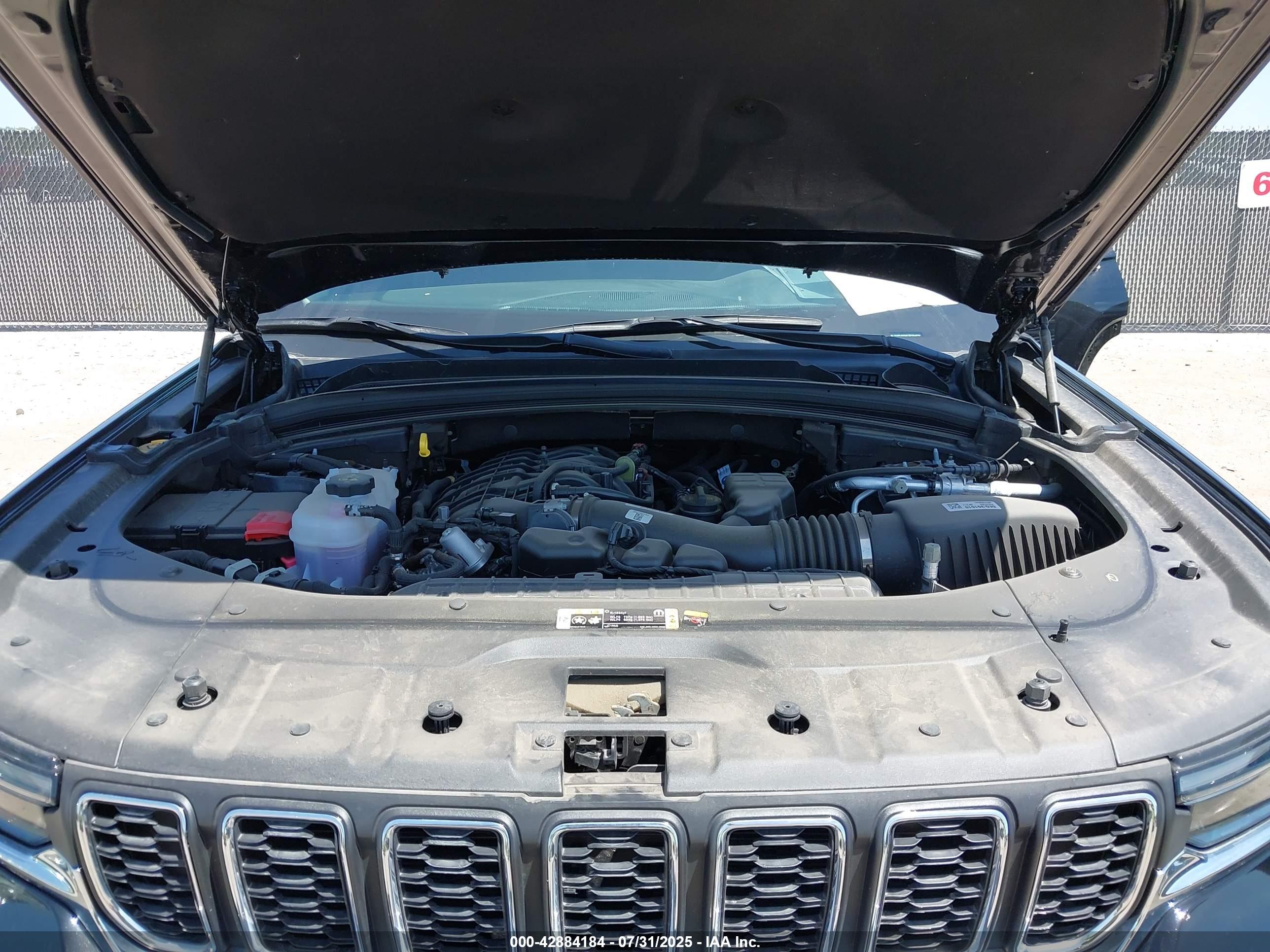 JEEP GRAND image 10