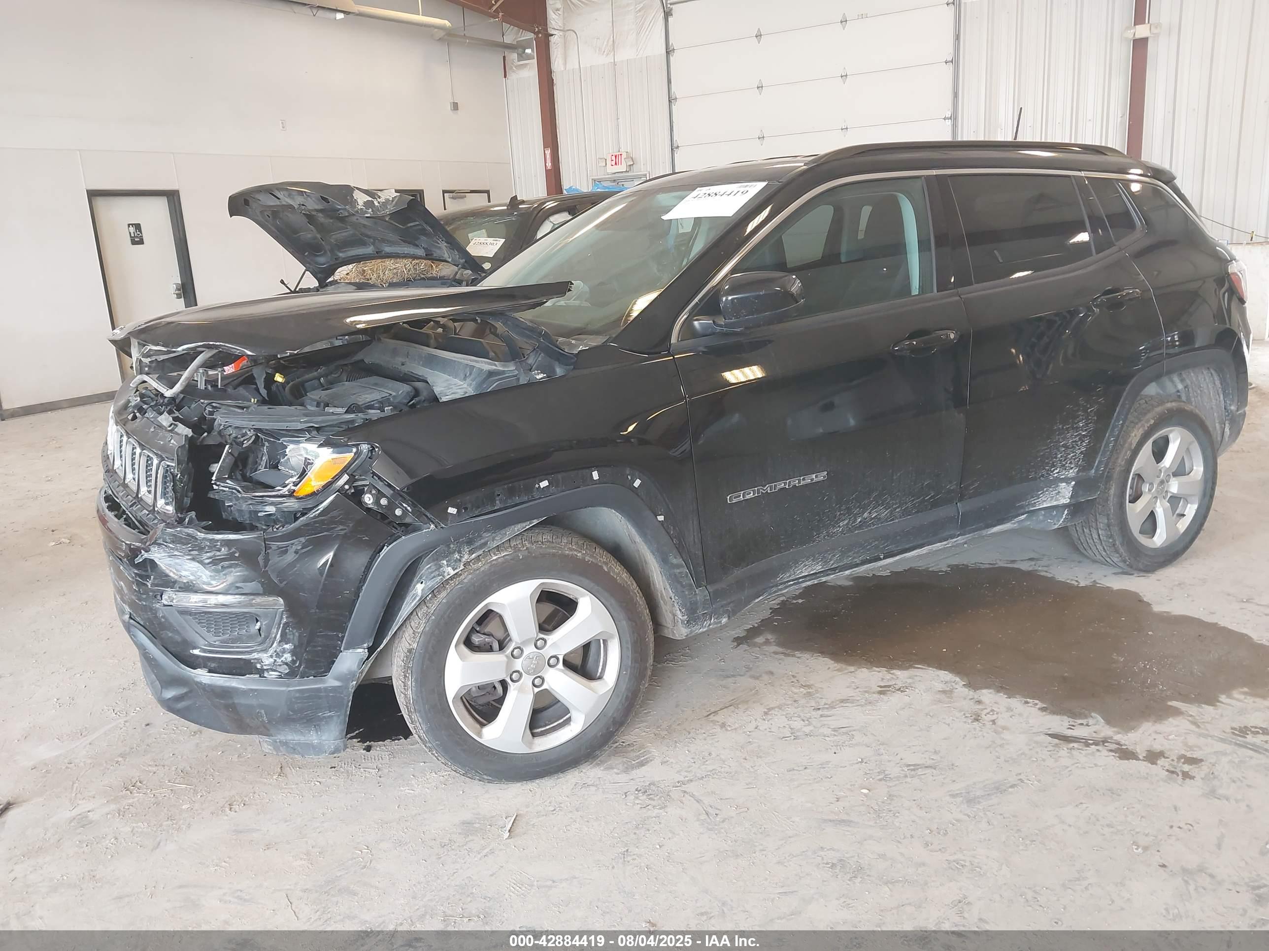 JEEP COMPASS image 2