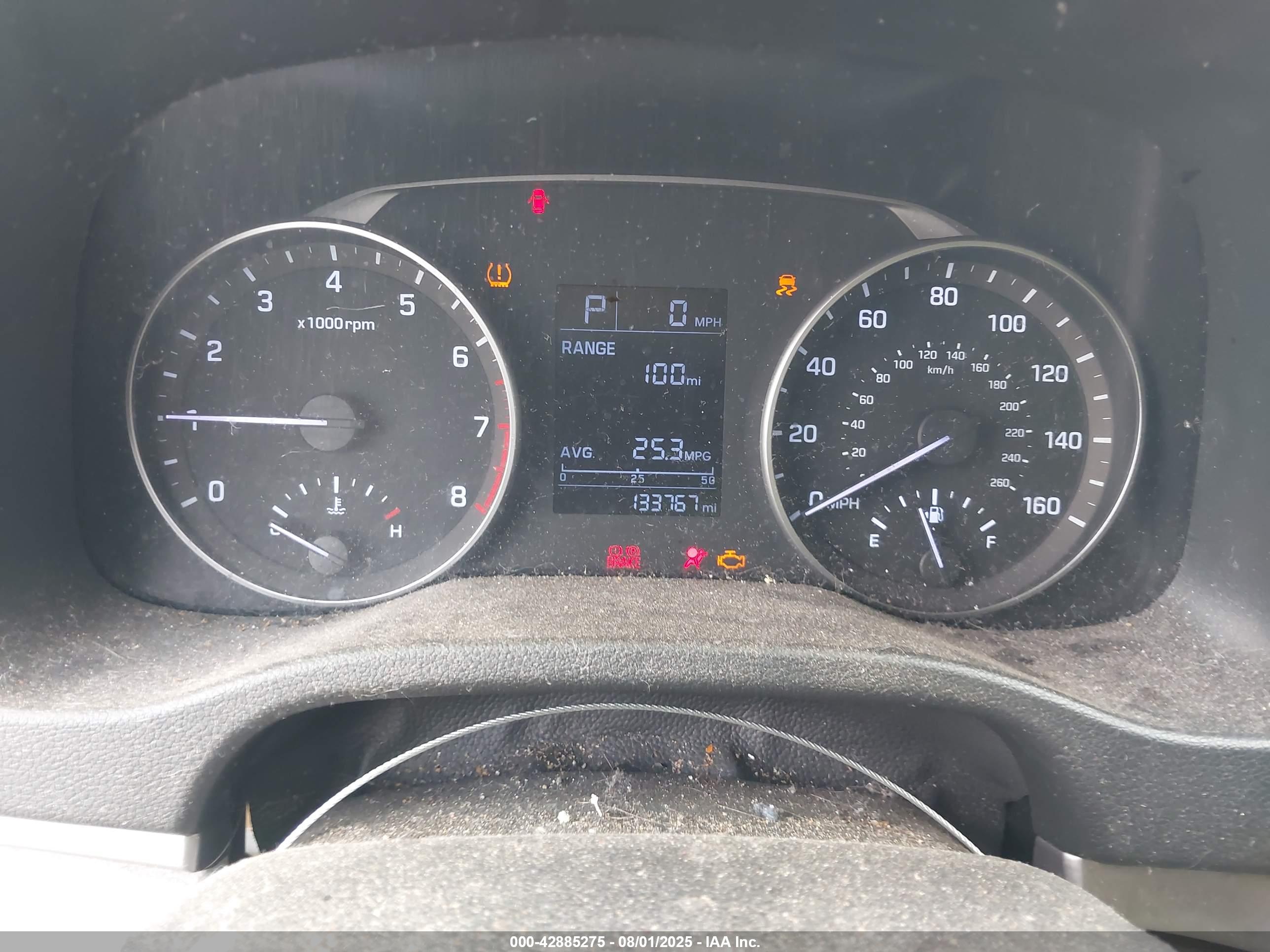 HYUNDAI ELANTRA image 7