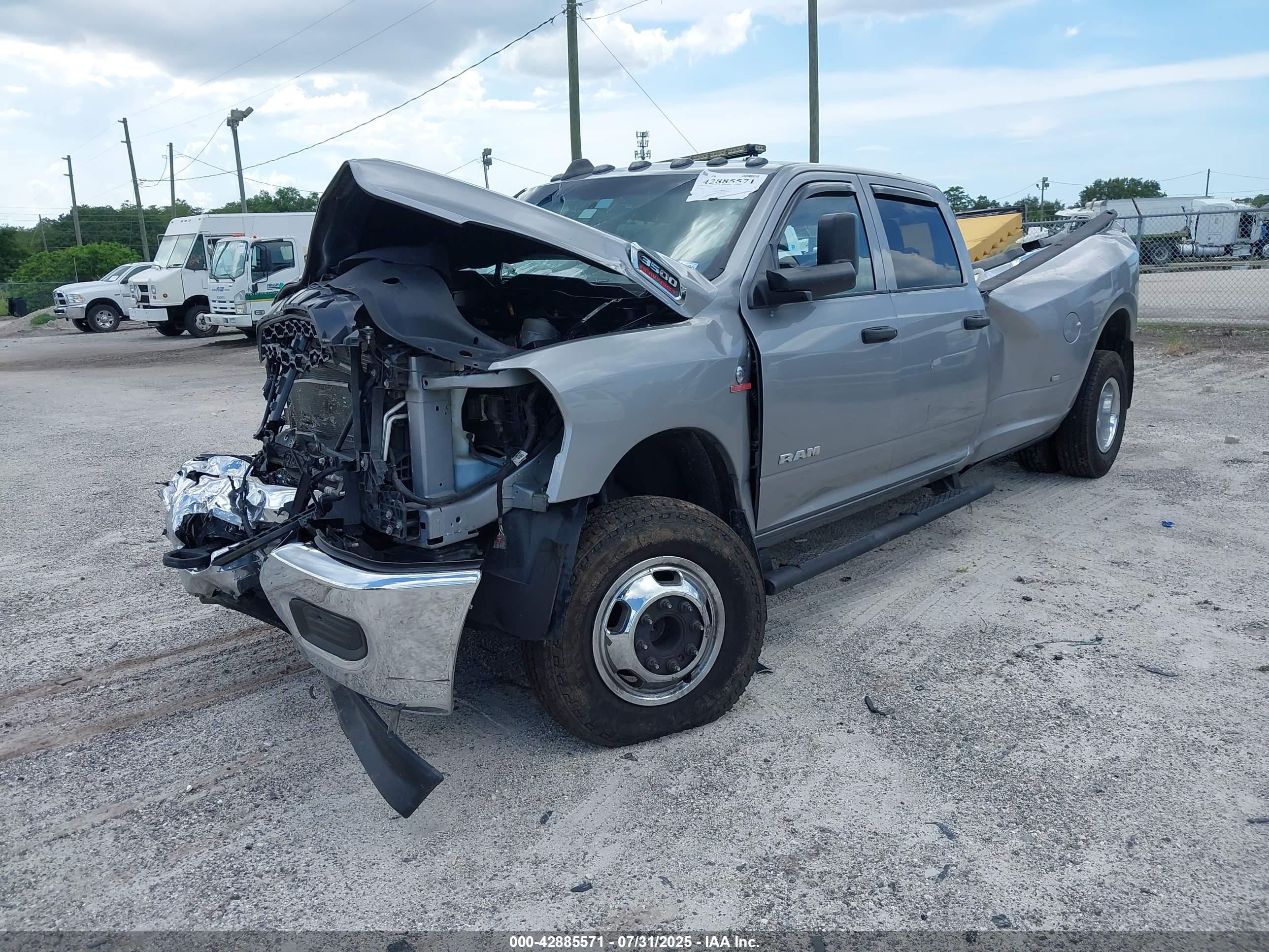 RAM 3500 image 2
