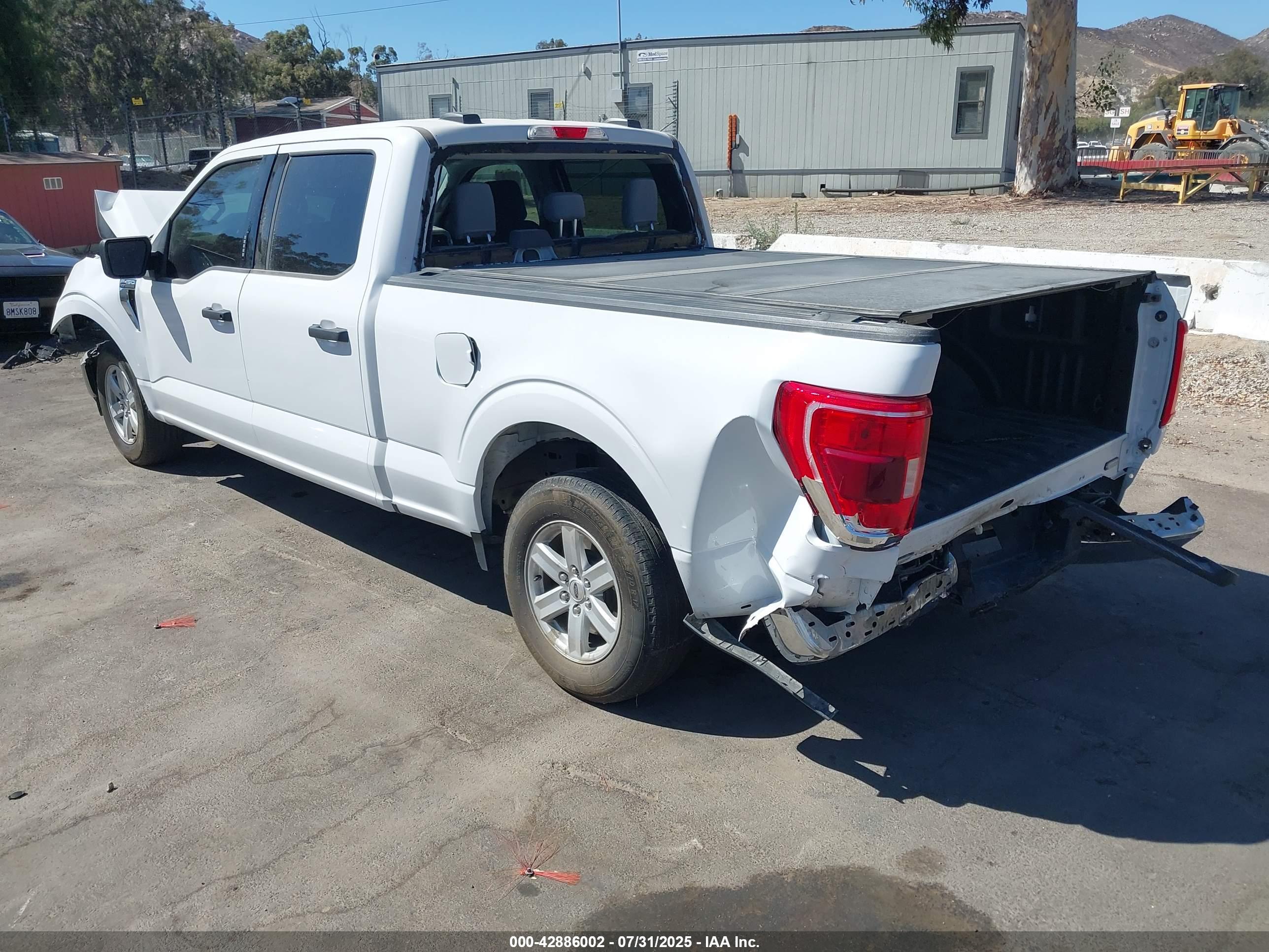 FORD F-150 image 3