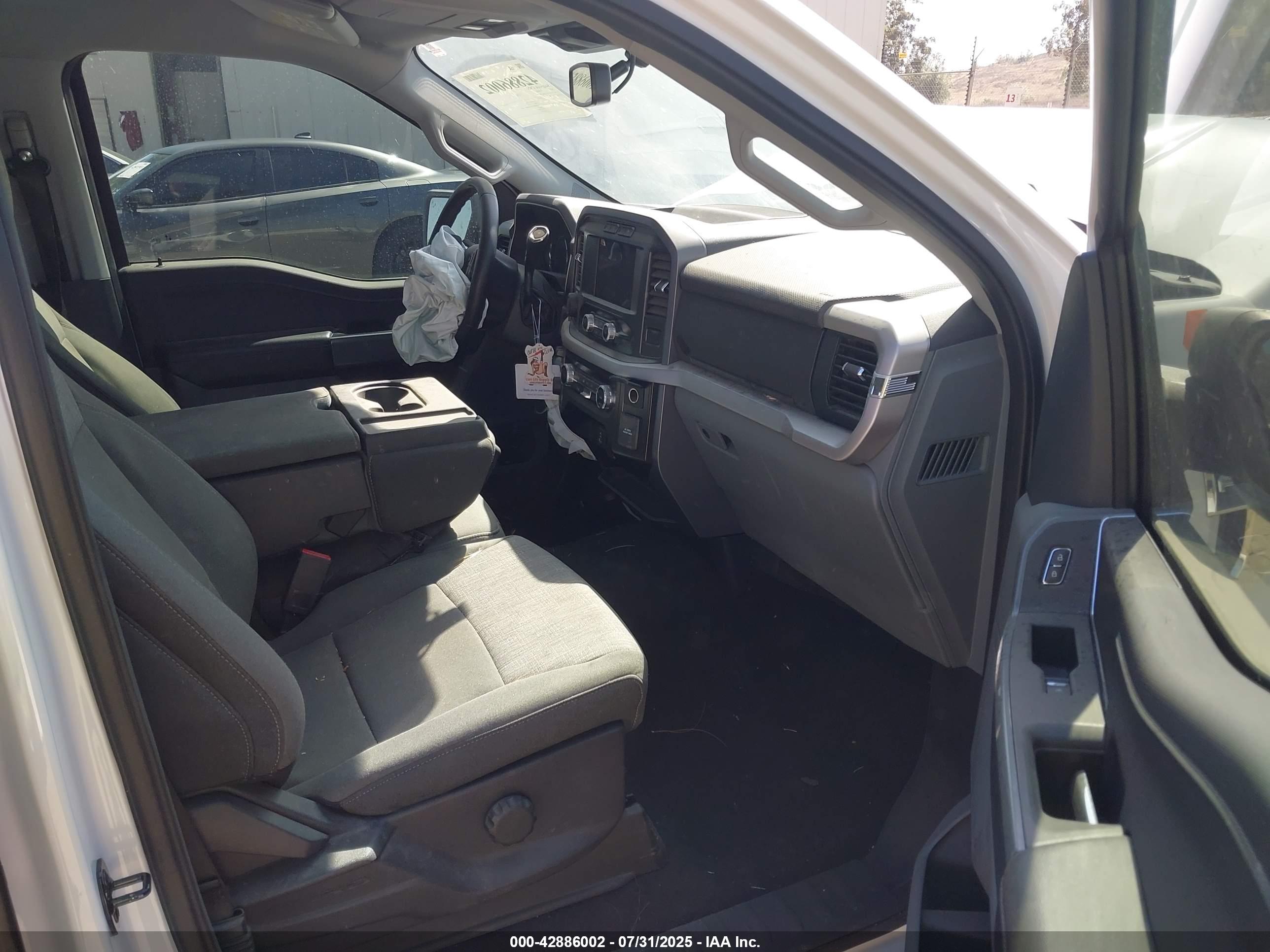 FORD F-150 image 5