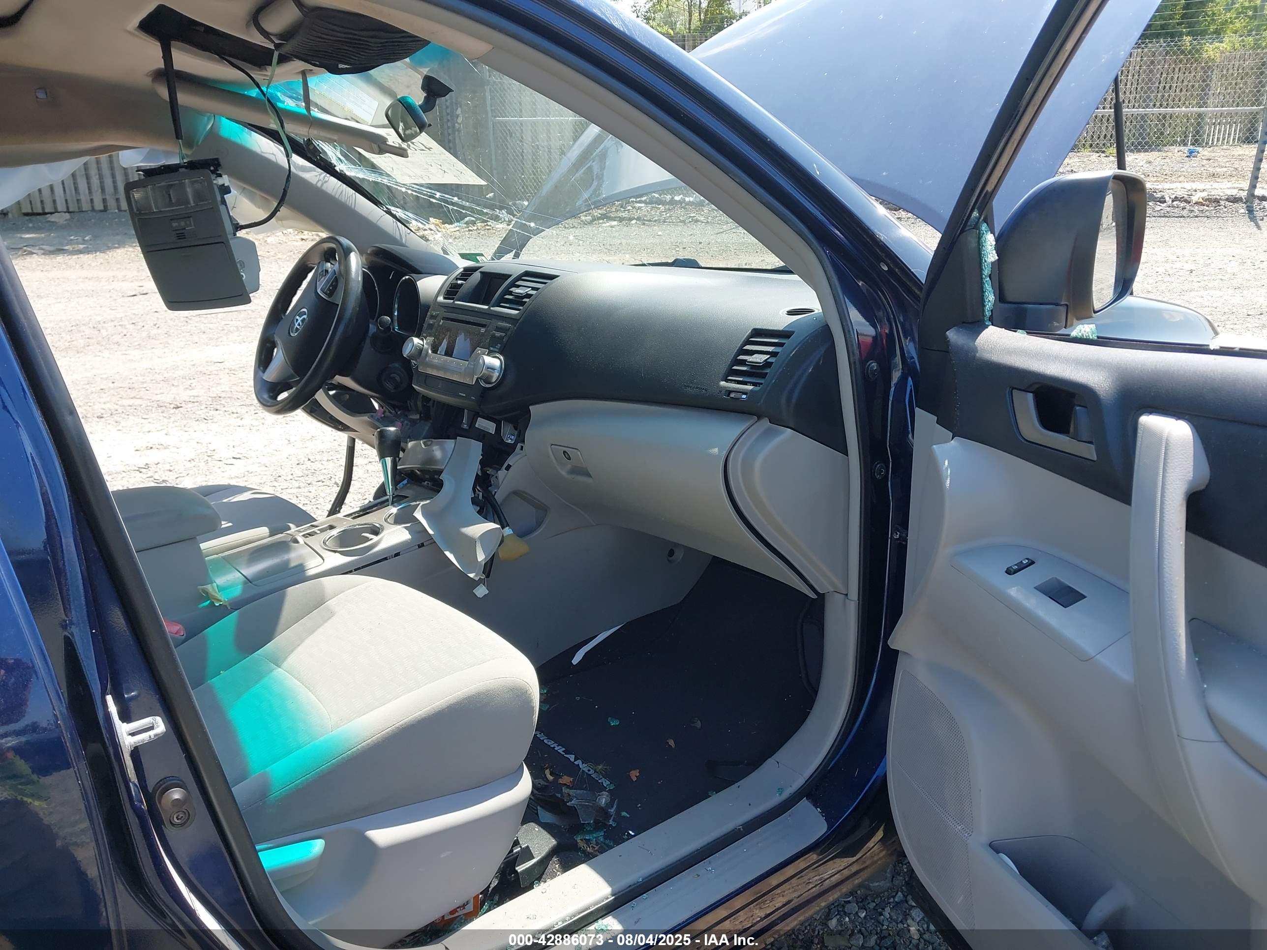 TOYOTA HIGHLANDER image 5