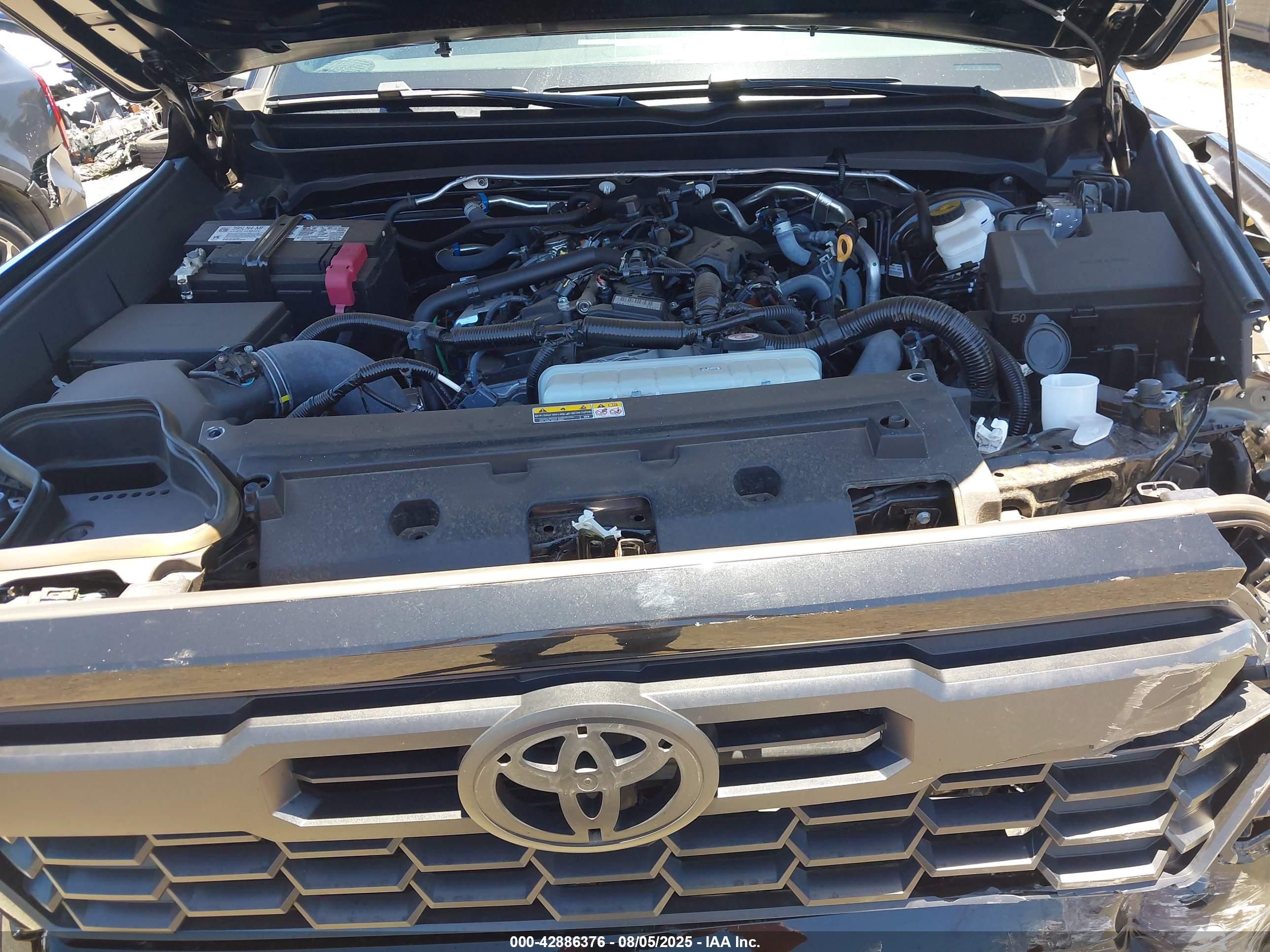 TOYOTA TACOMA image 10
