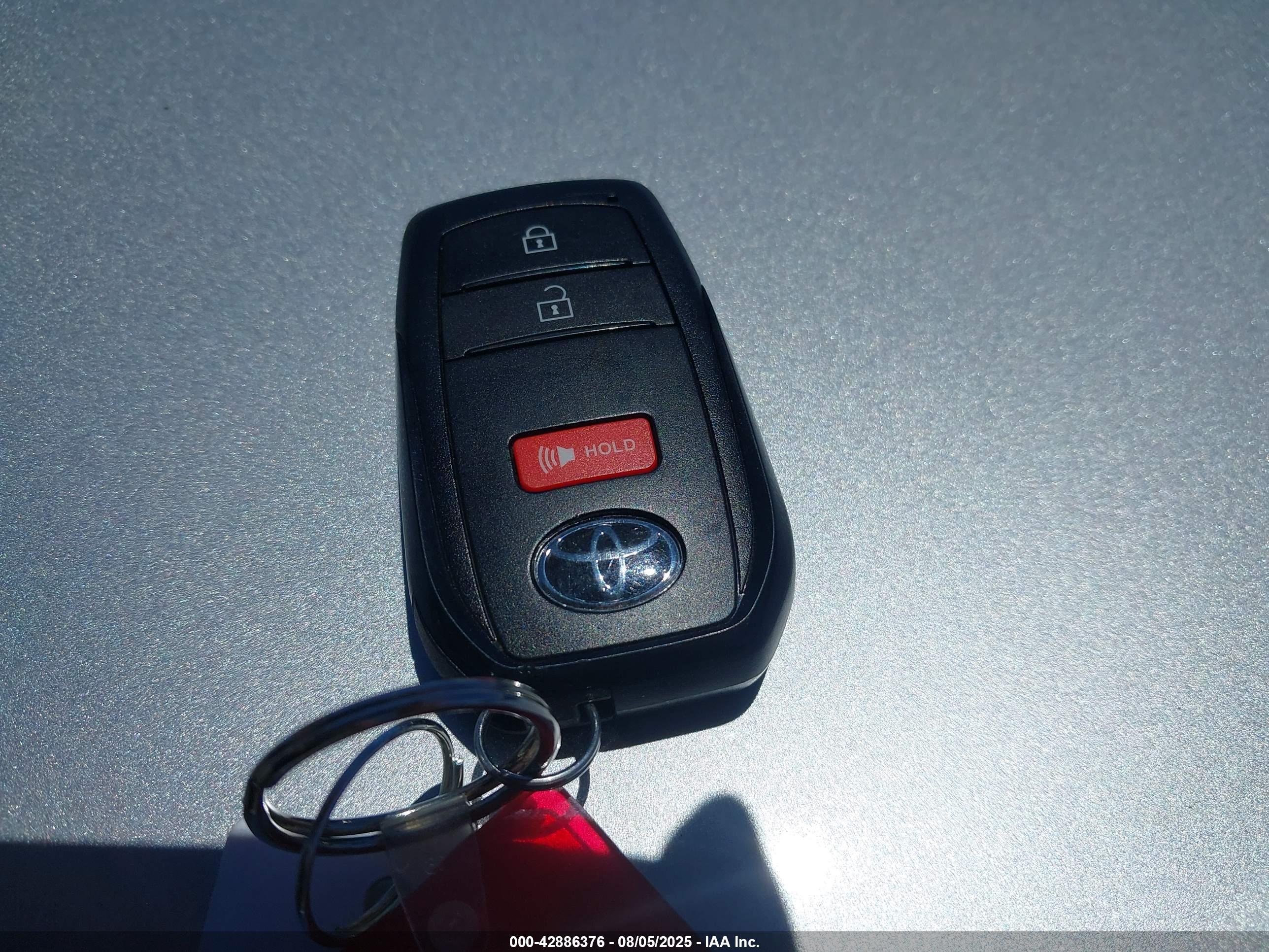 TOYOTA TACOMA image 11